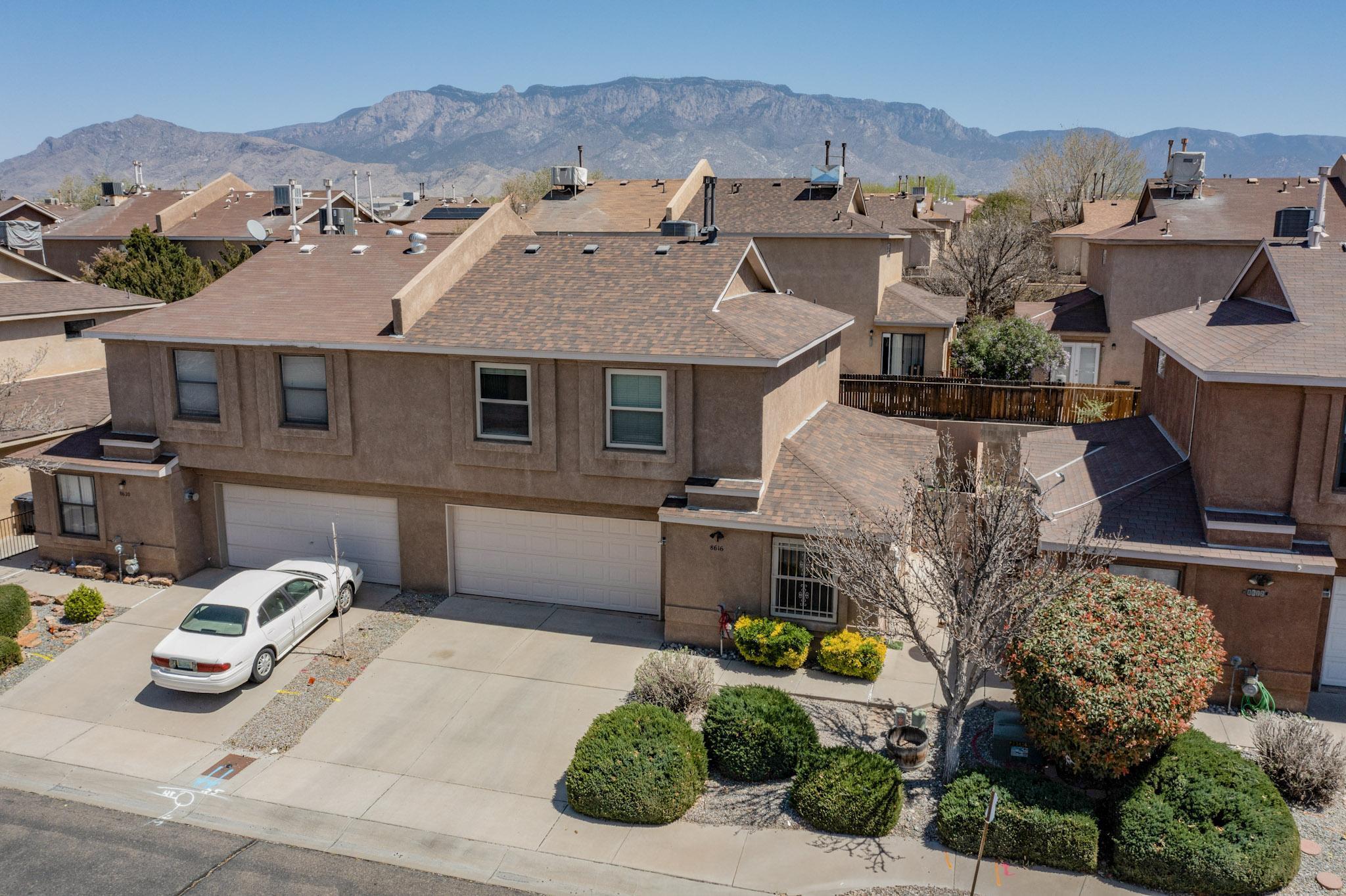 8616 EL MONTE Lane NE