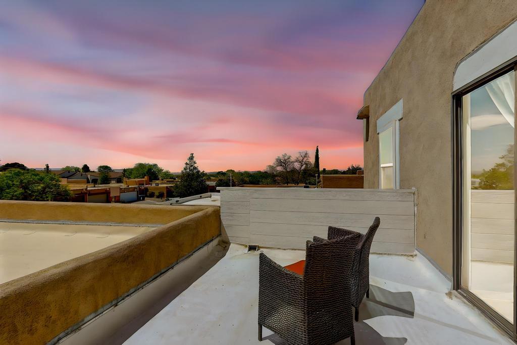 7535 NORTHRIDGE Avenue NE