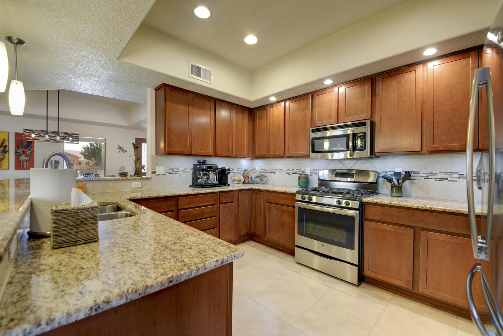 11015 TOPACIO Street NW