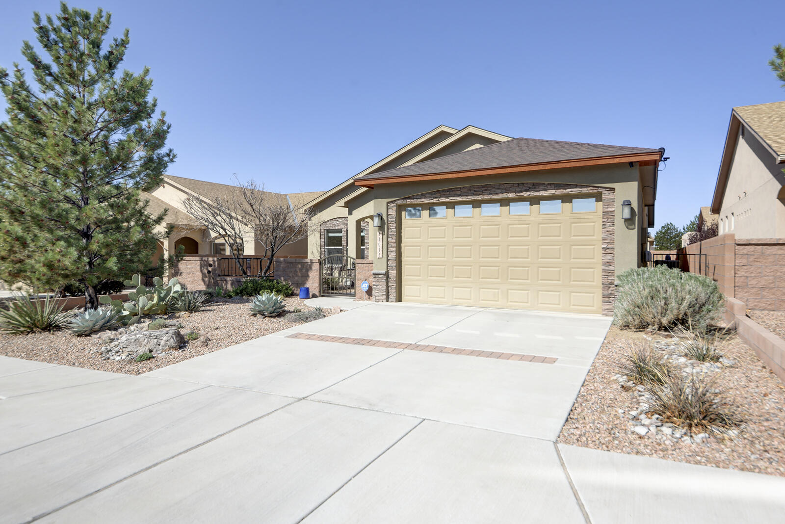 11015 TOPACIO Street NW