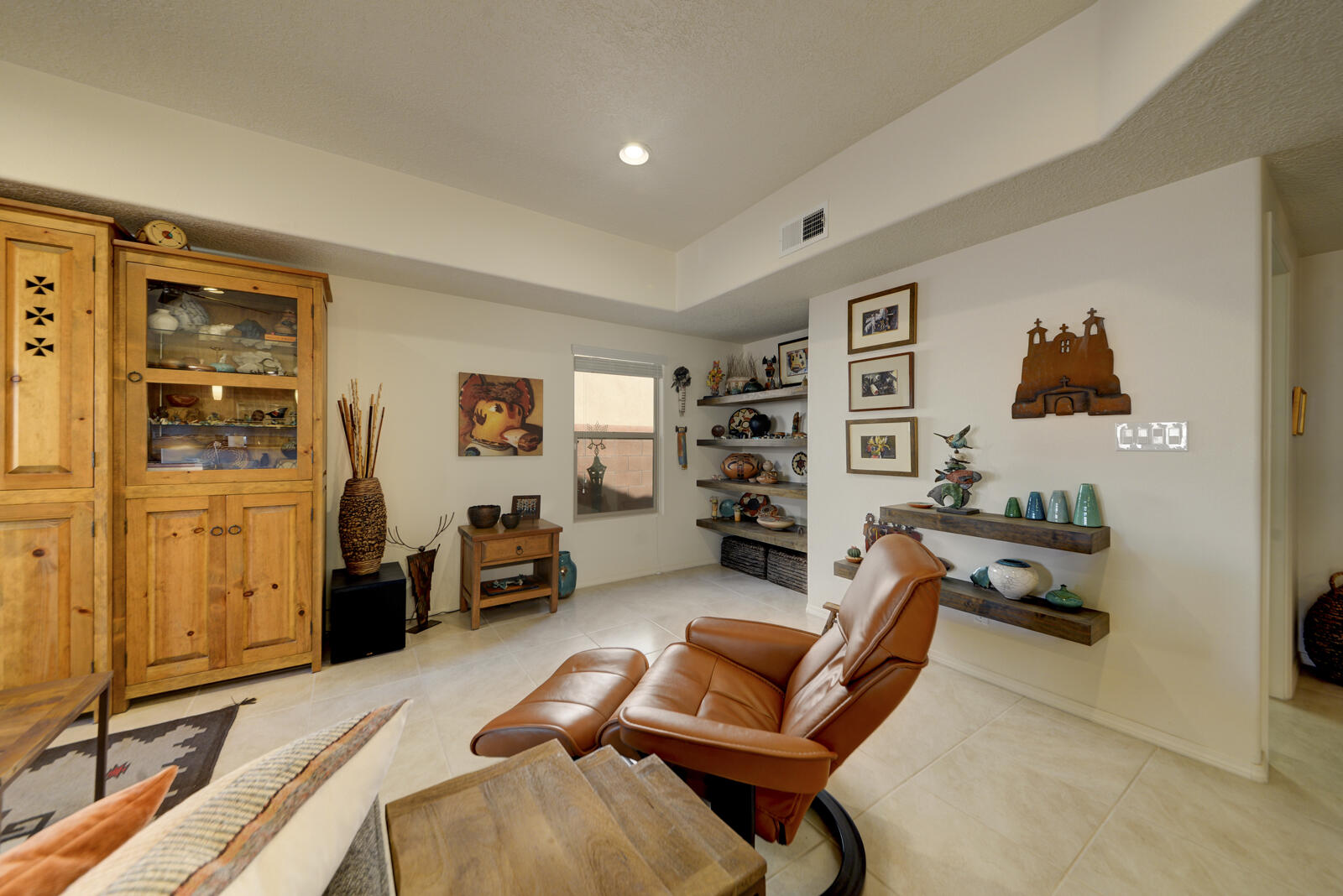 11015 TOPACIO Street NW