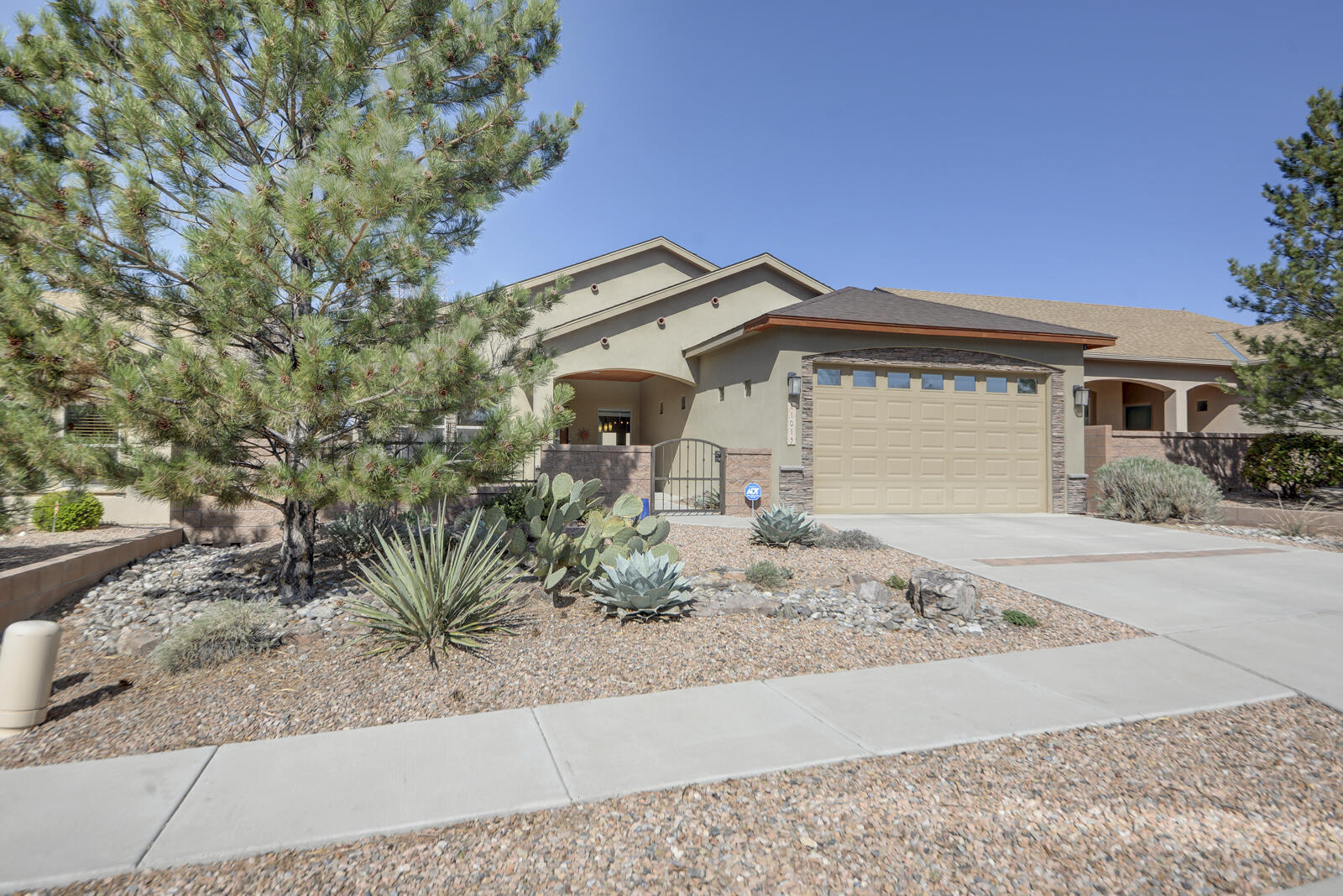 11015 TOPACIO Street NW