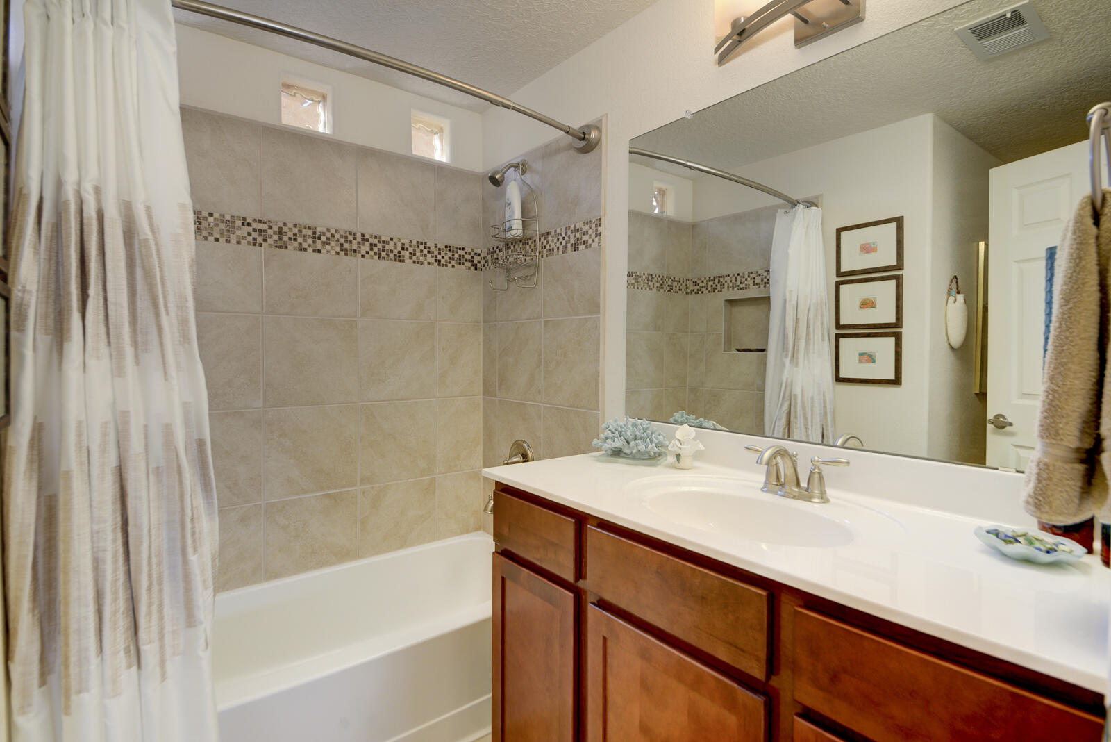 11015 TOPACIO Street NW