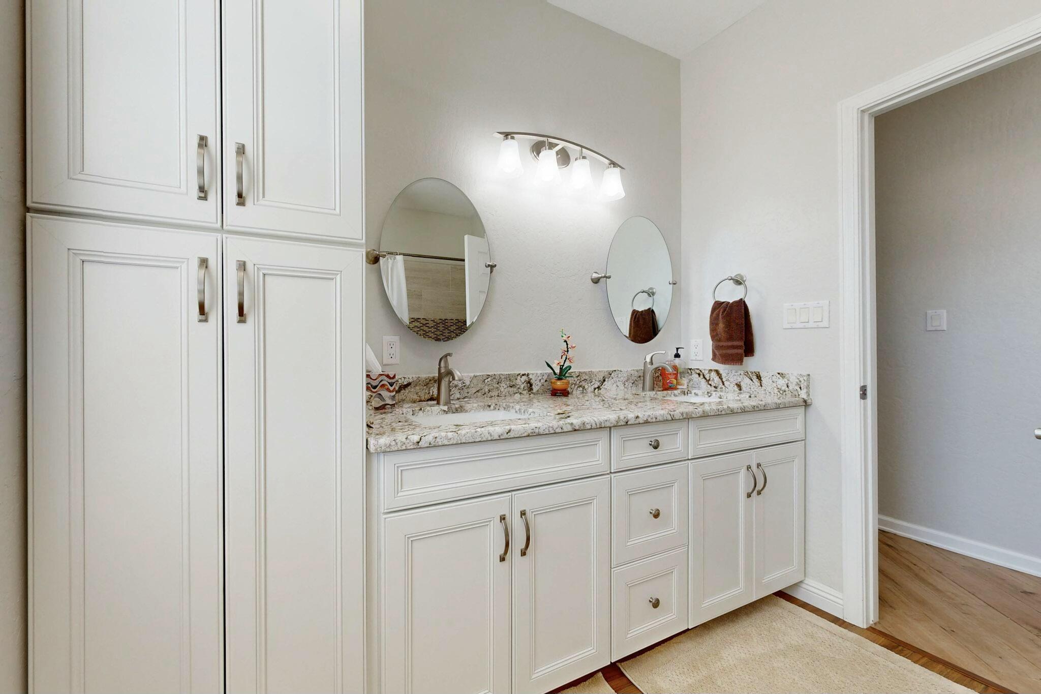 3102 PALADIN Court NE