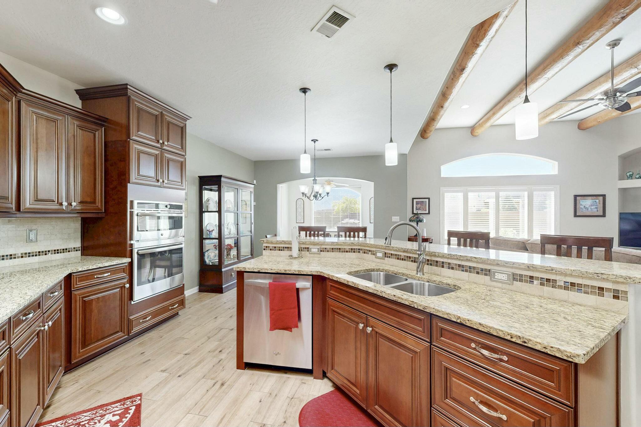 3102 PALADIN Court NE