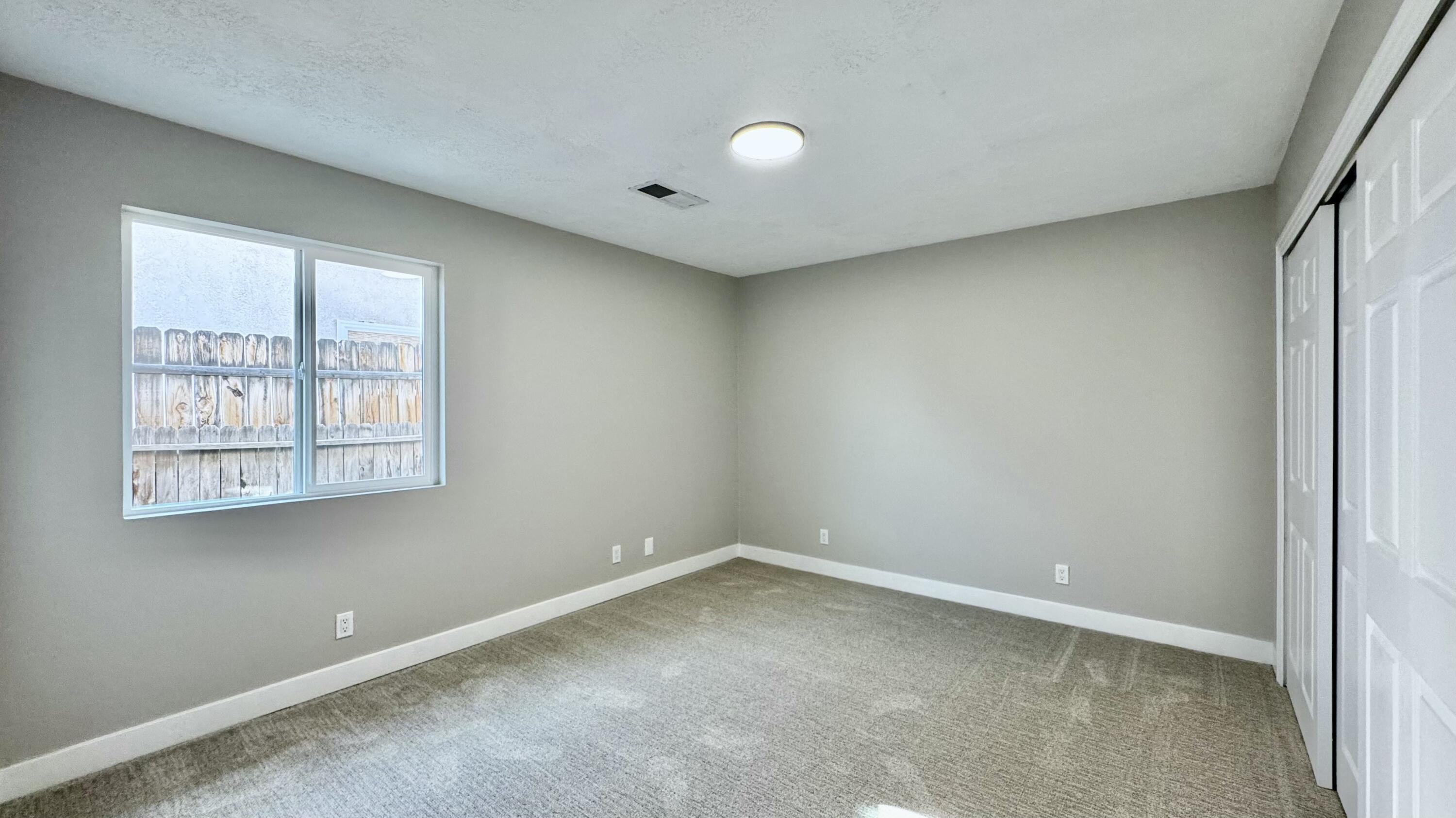 936 Perry Meadows Drive NE