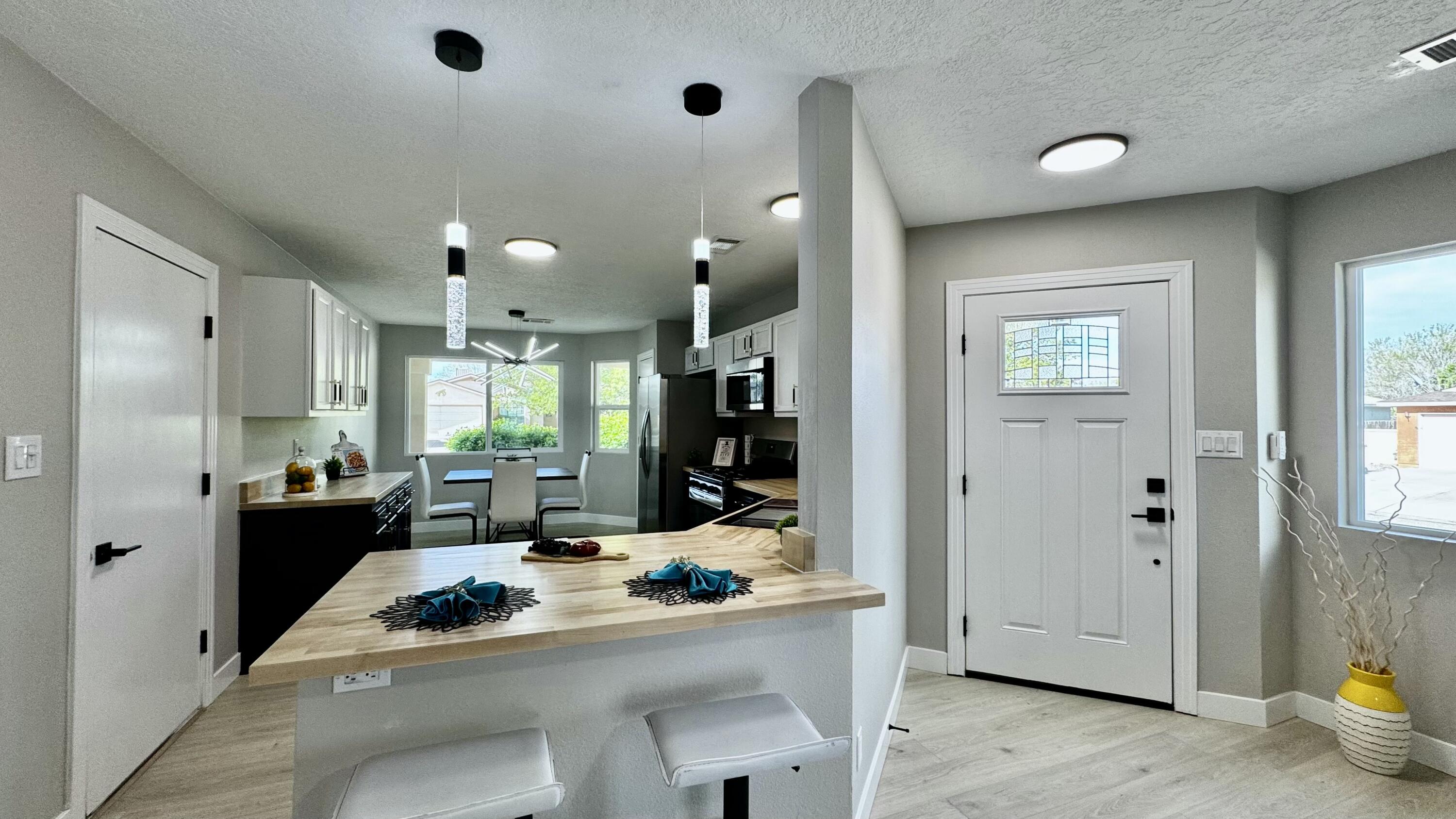 936 Perry Meadows Drive NE