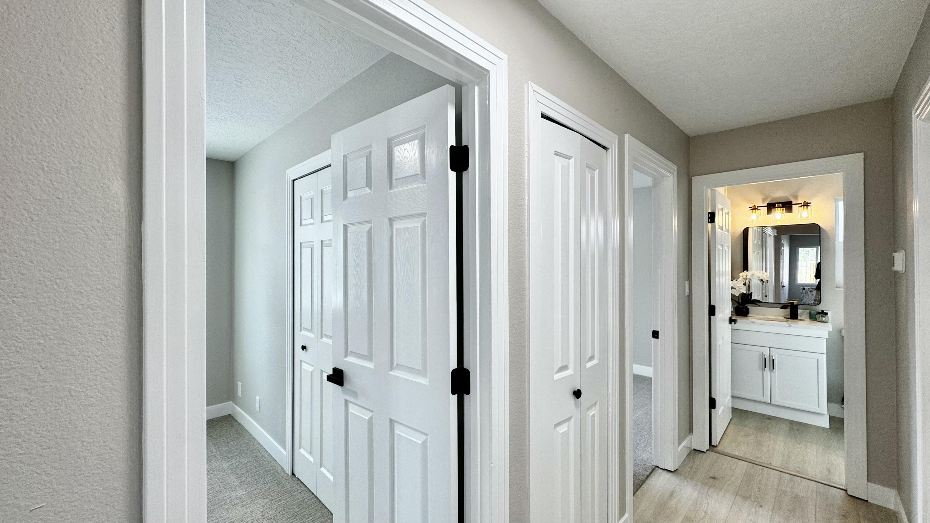 936 Perry Meadows Drive NE