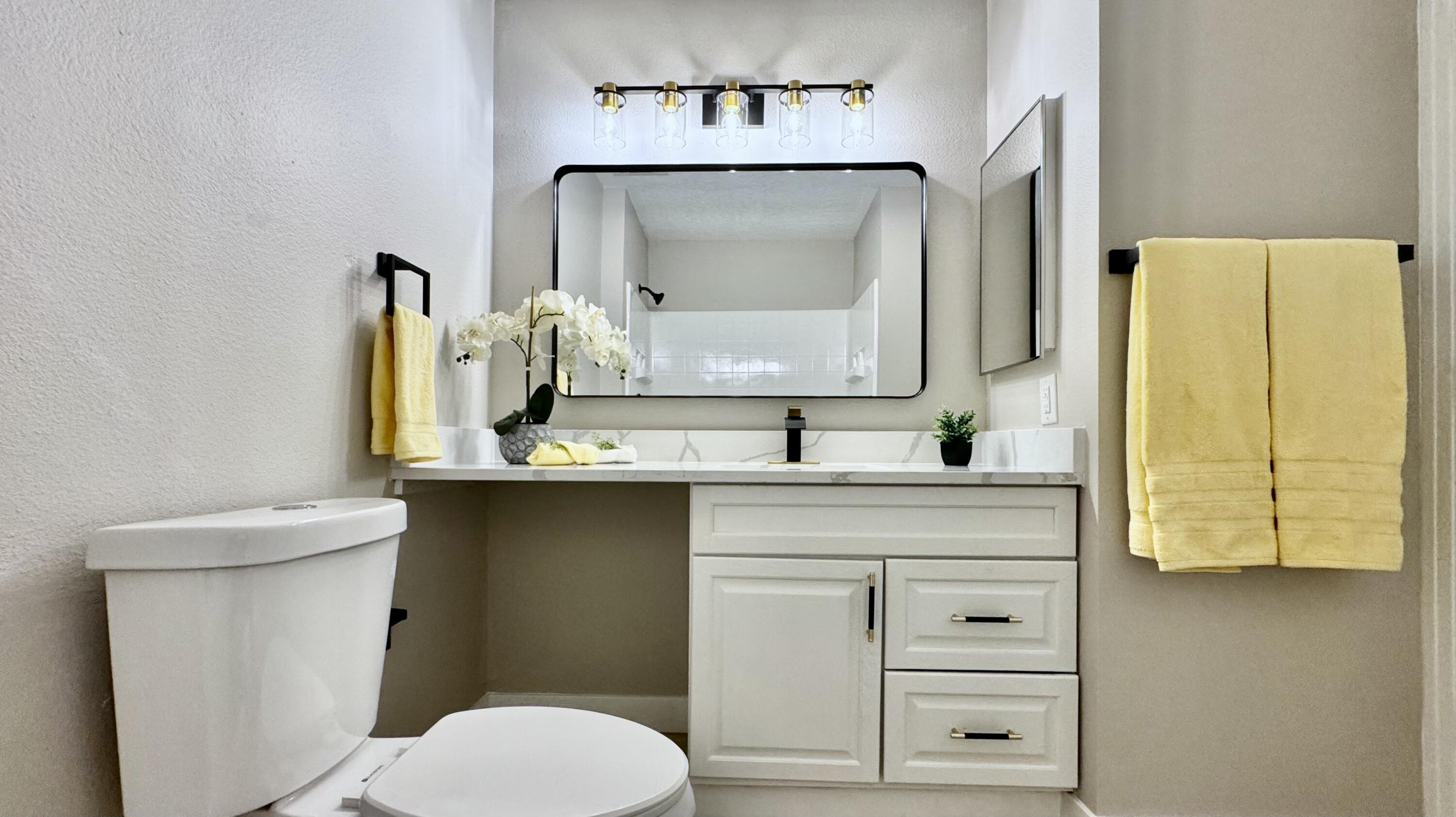 936 Perry Meadows Drive NE