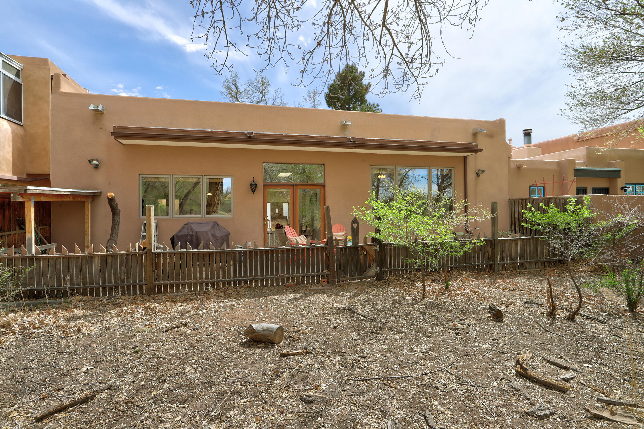 3017 CALLE DEL BOSQUE NW