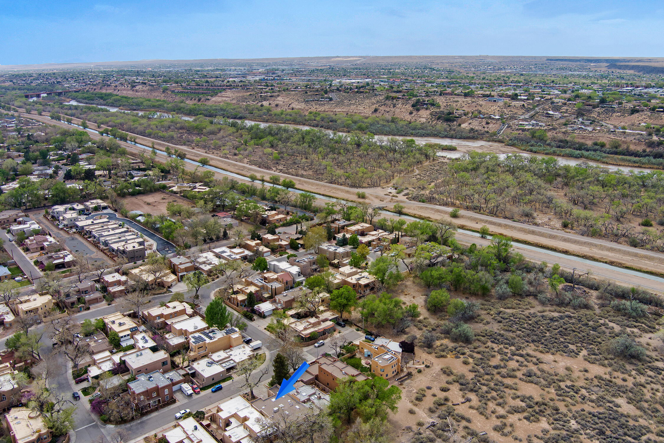 3017 CALLE DEL BOSQUE NW