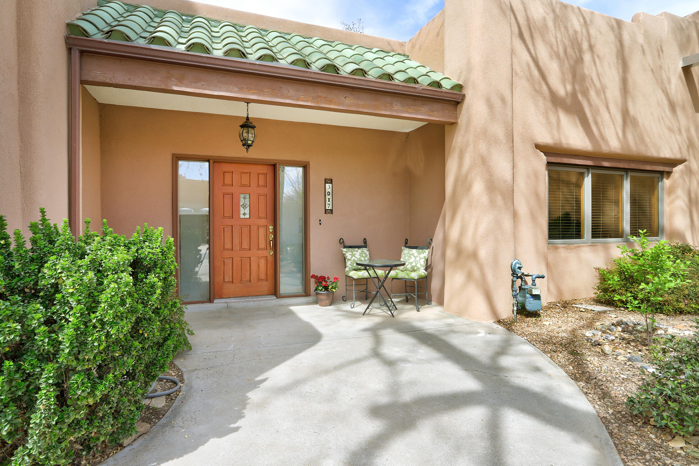 3017 CALLE DEL BOSQUE NW