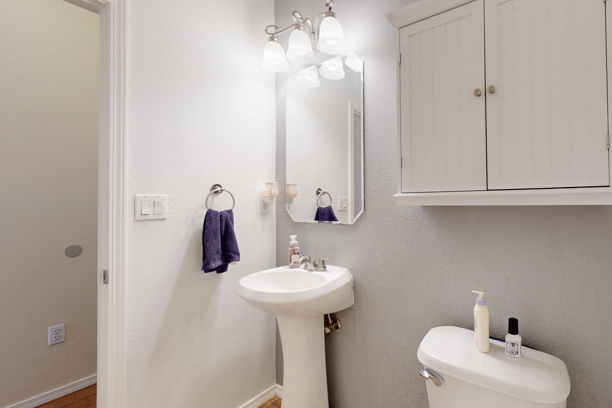 1037 CLEAR CREEK Court