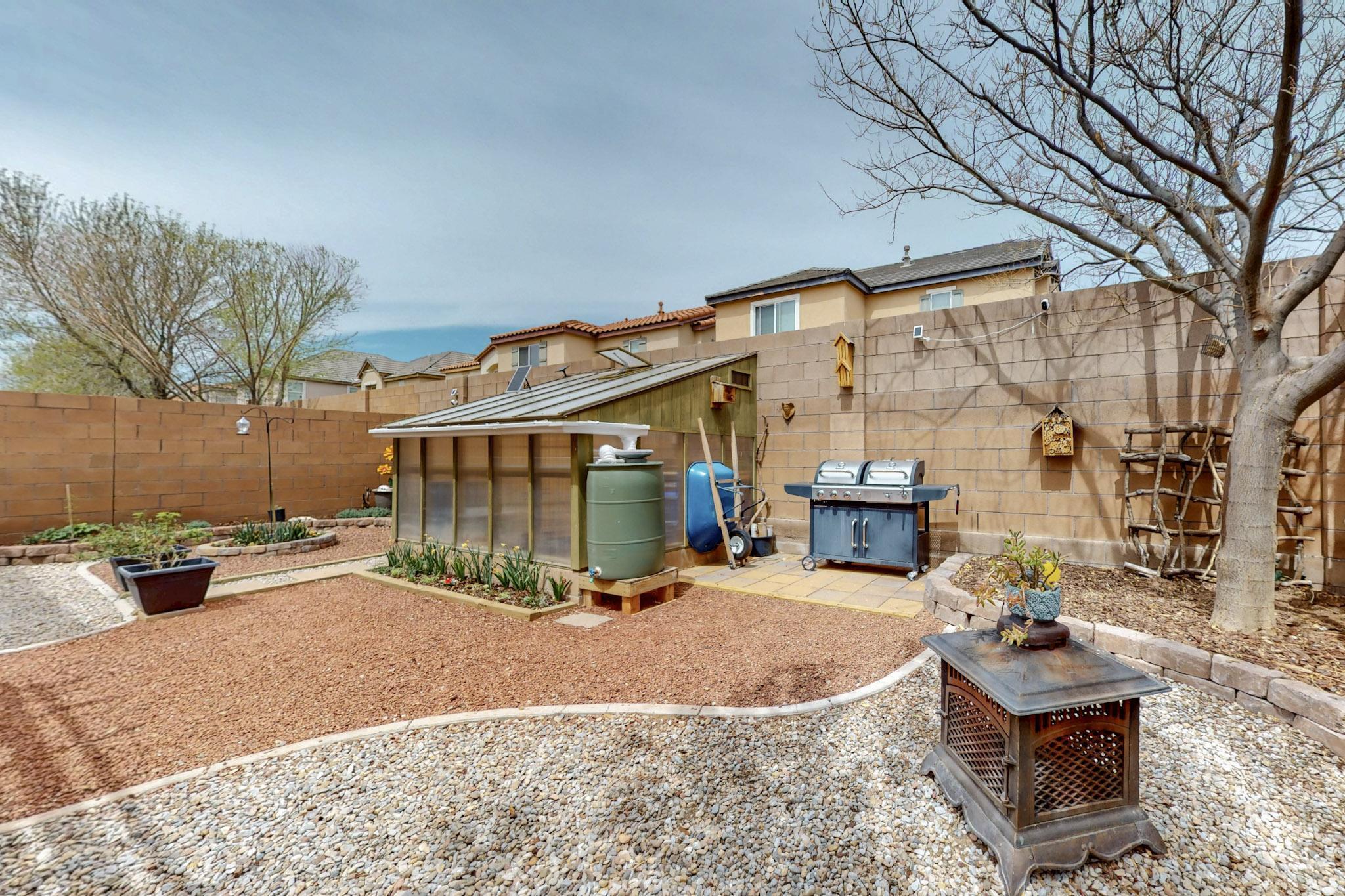 1037 CLEAR CREEK Court