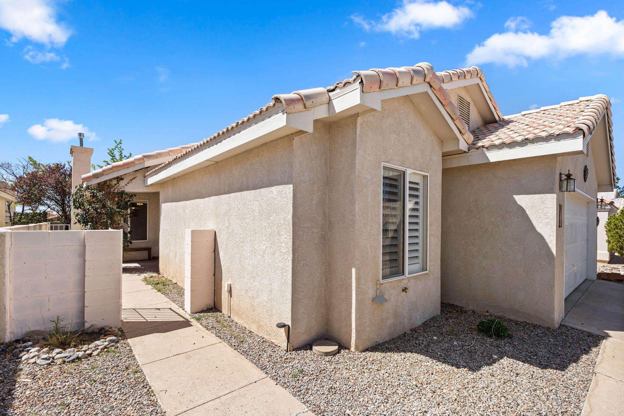 275 CHAPARRAL Loop SE