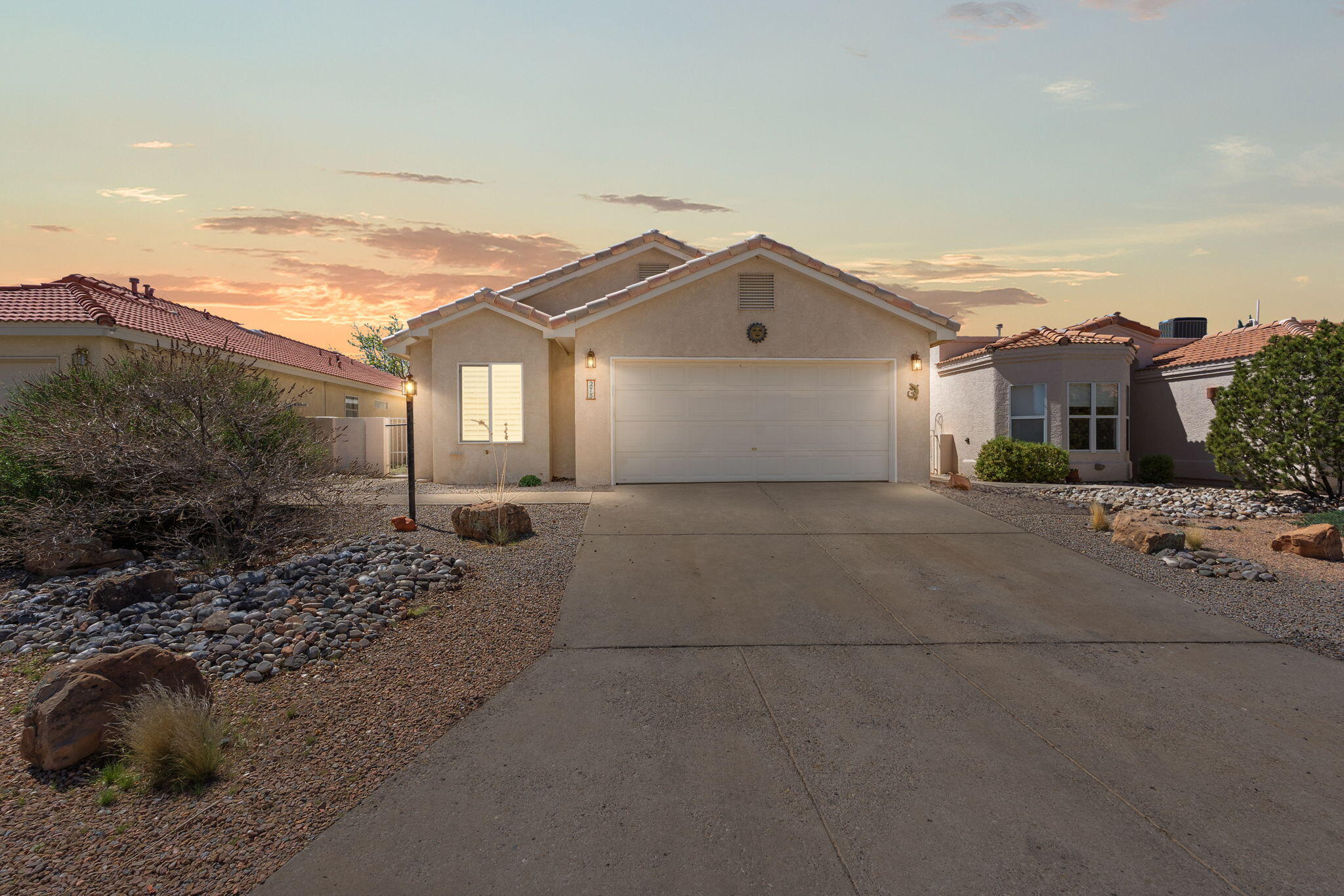 275 CHAPARRAL Loop SE