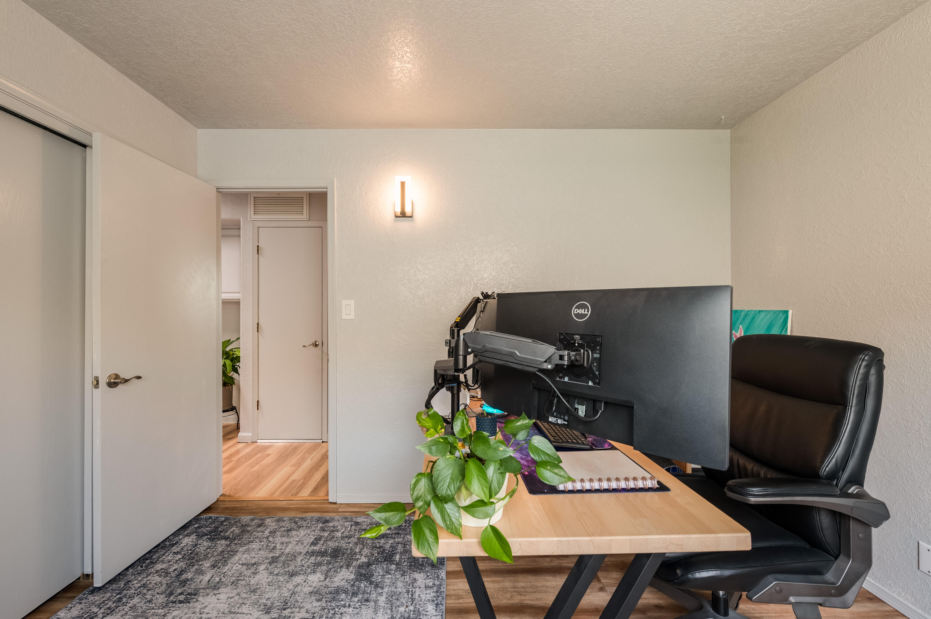 9532 SAN RAFAEL Avenue NE