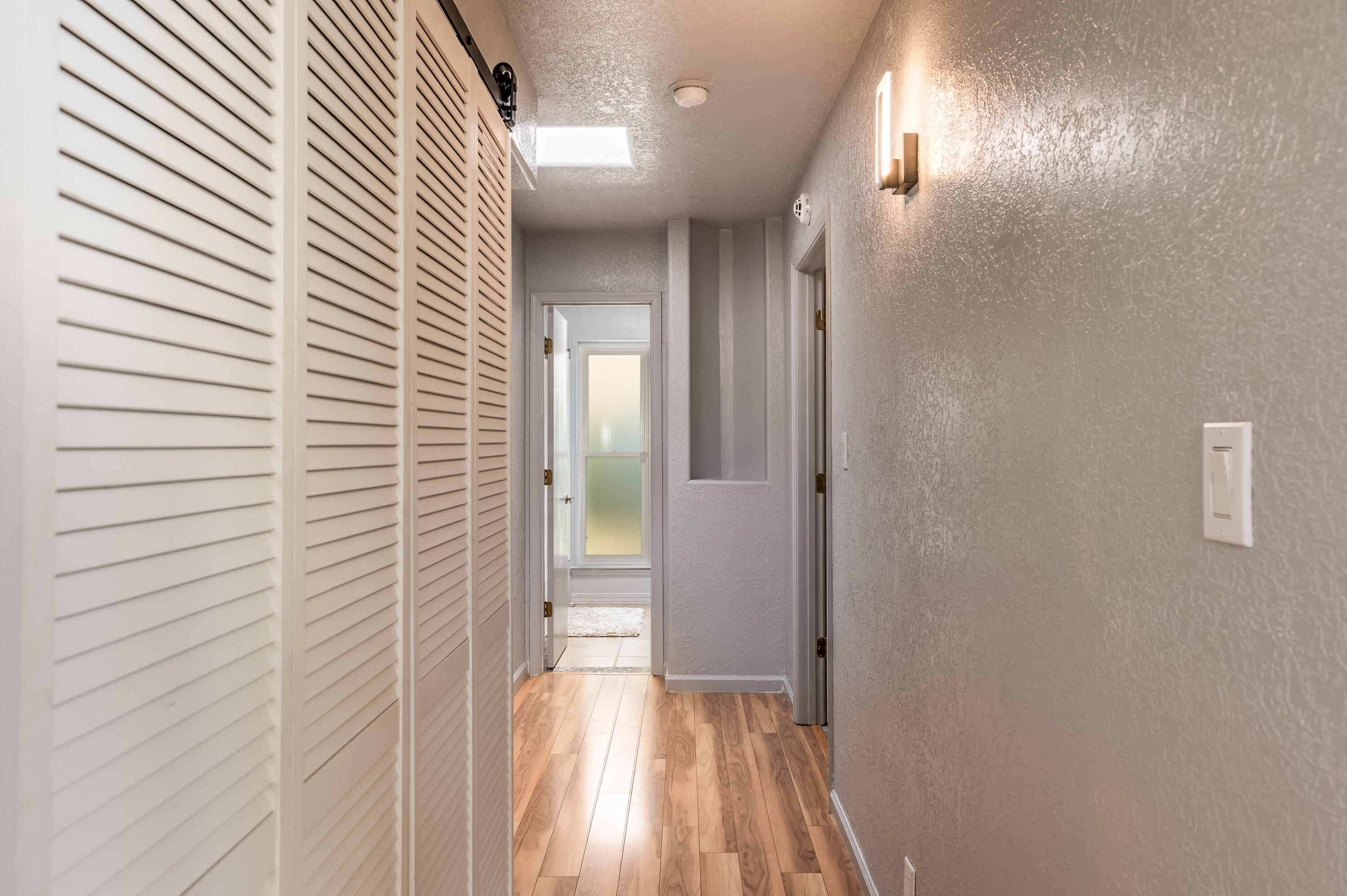 9532 SAN RAFAEL Avenue NE