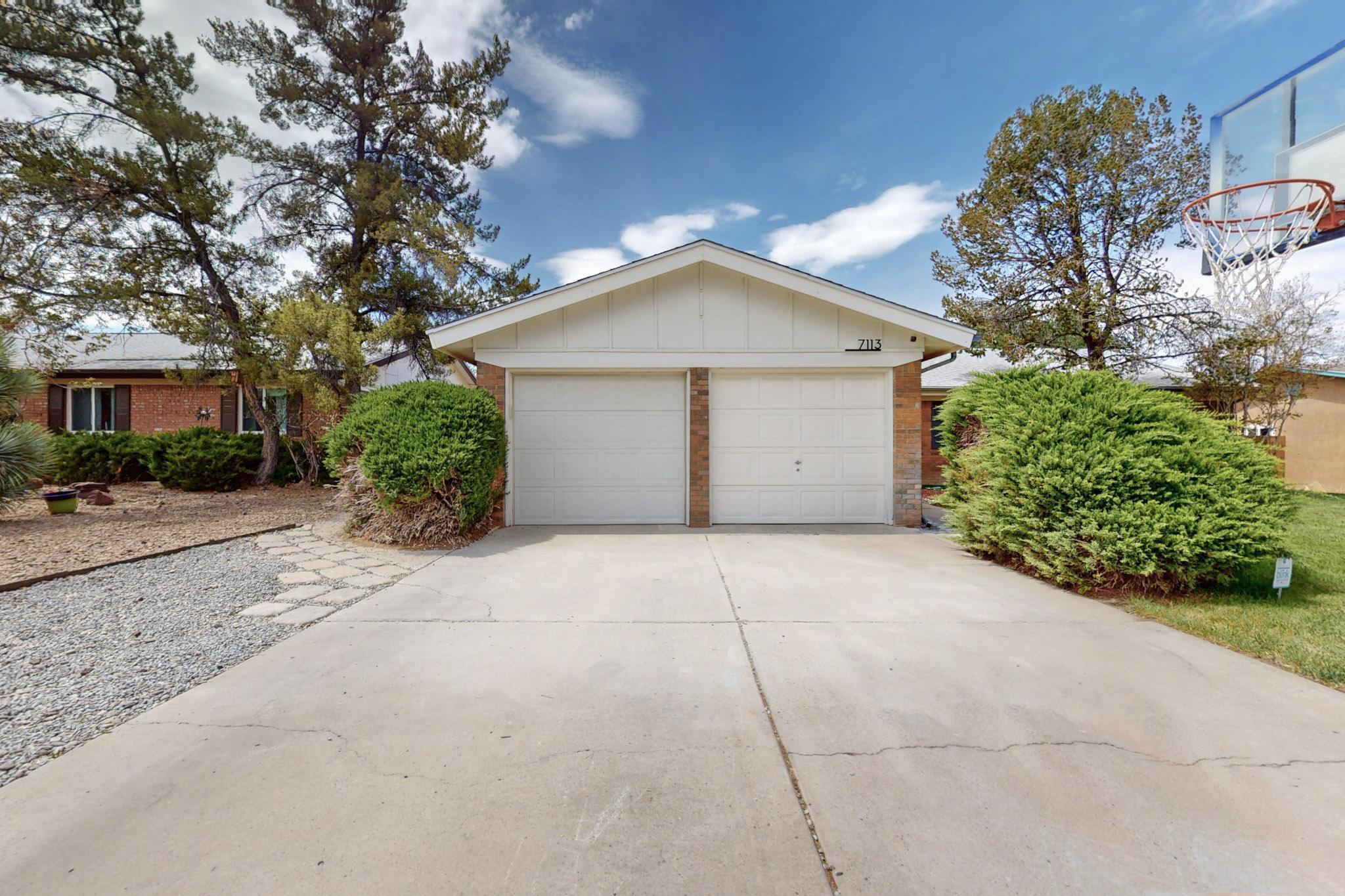 7113 Oralee Street NE