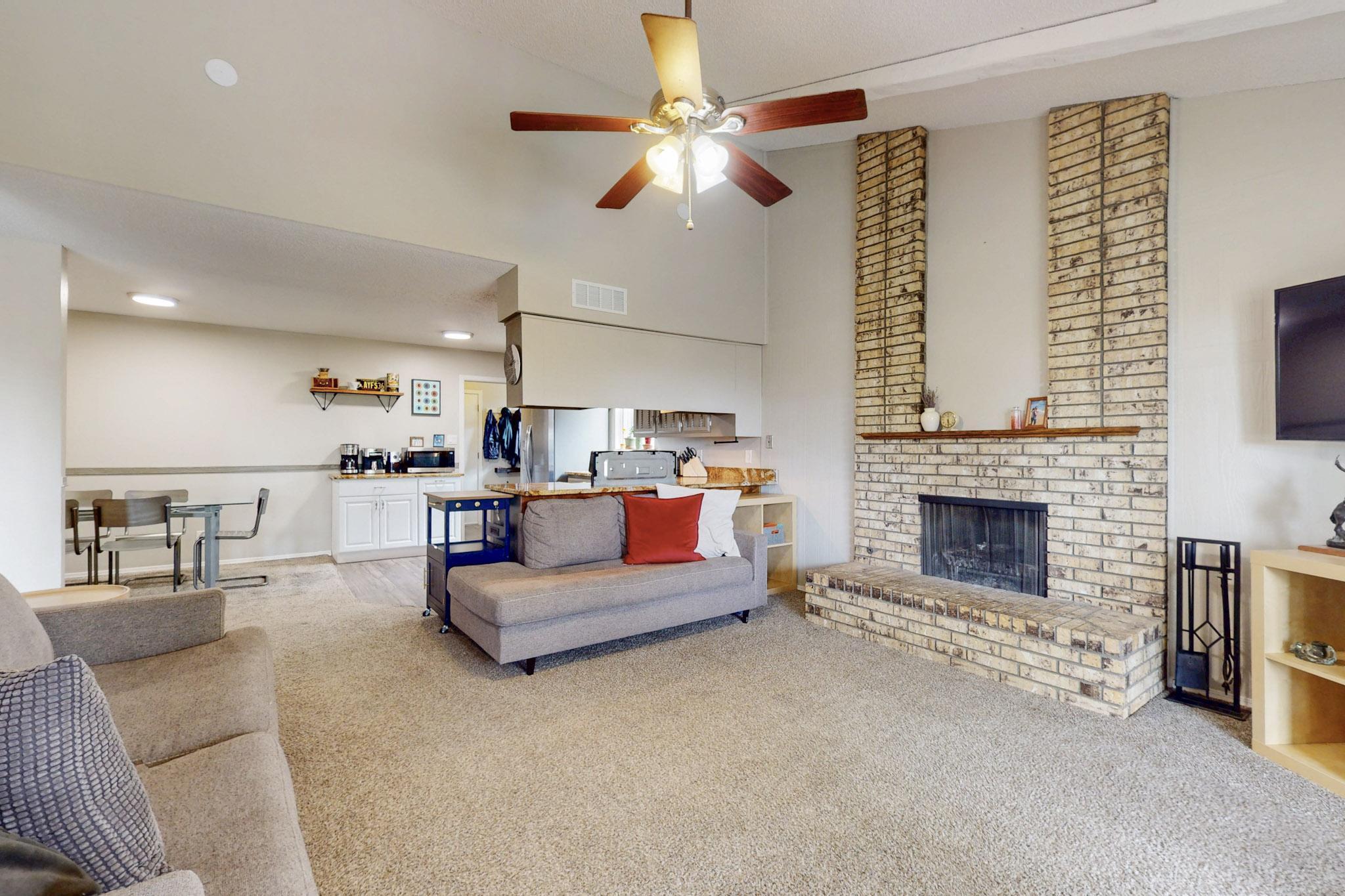 7113 Oralee Street NE