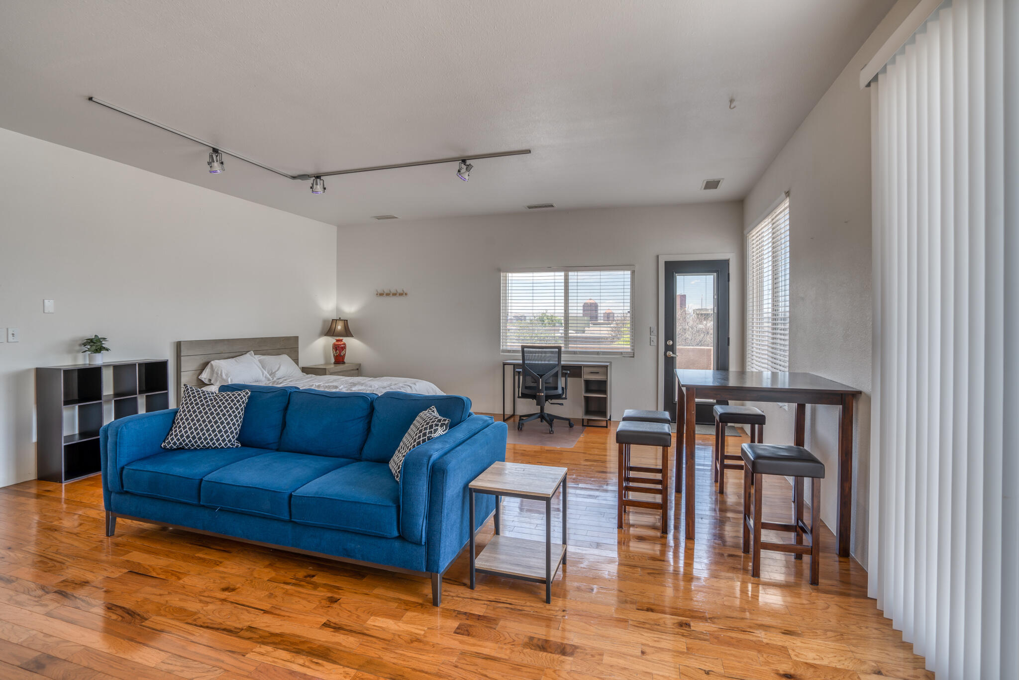 1101 DR MARTIN LUTHER KING JR Avenue NE