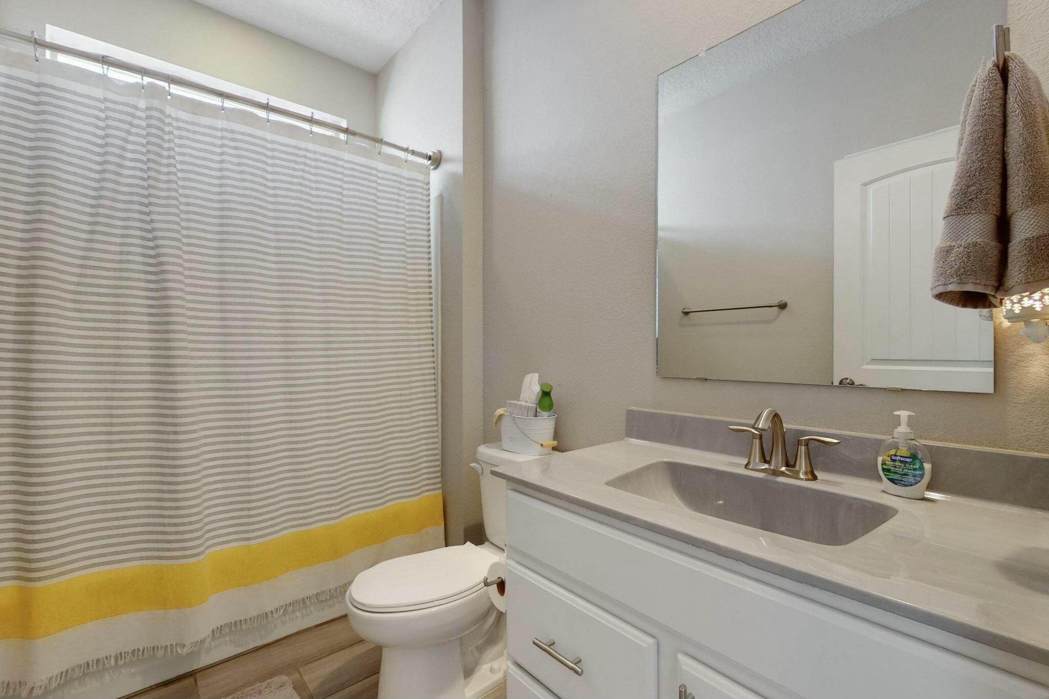 9112 LANSDOWNE Place NE