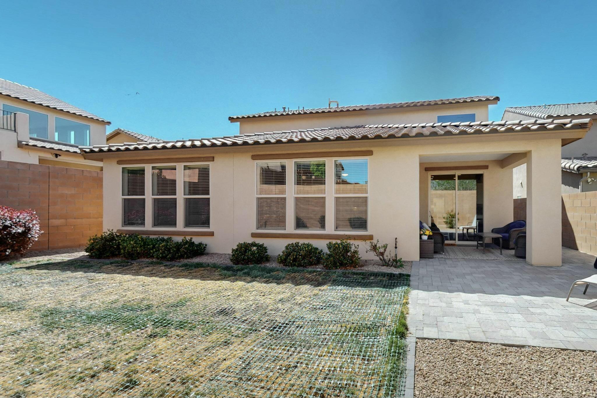 9112 LANSDOWNE Place NE