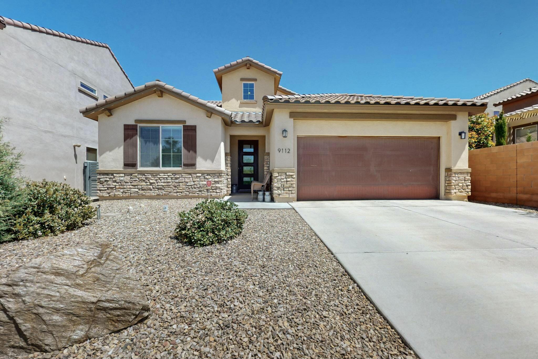 9112 LANSDOWNE Place NE