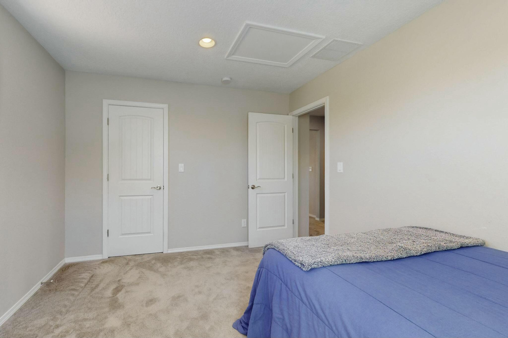 9112 LANSDOWNE Place NE