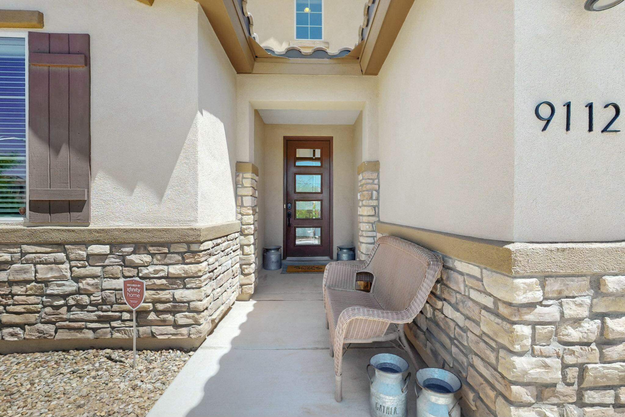 9112 LANSDOWNE Place NE