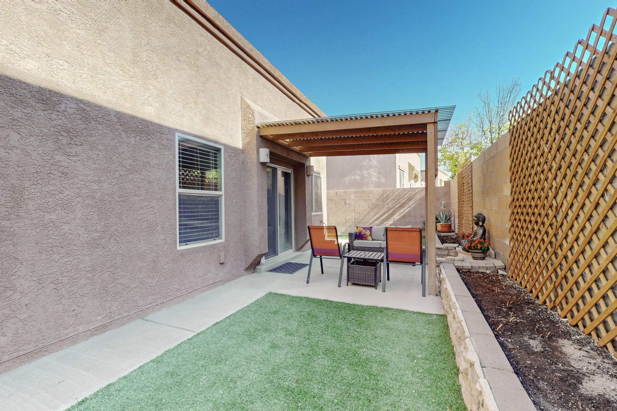 2242 CORTINA Loop SE
