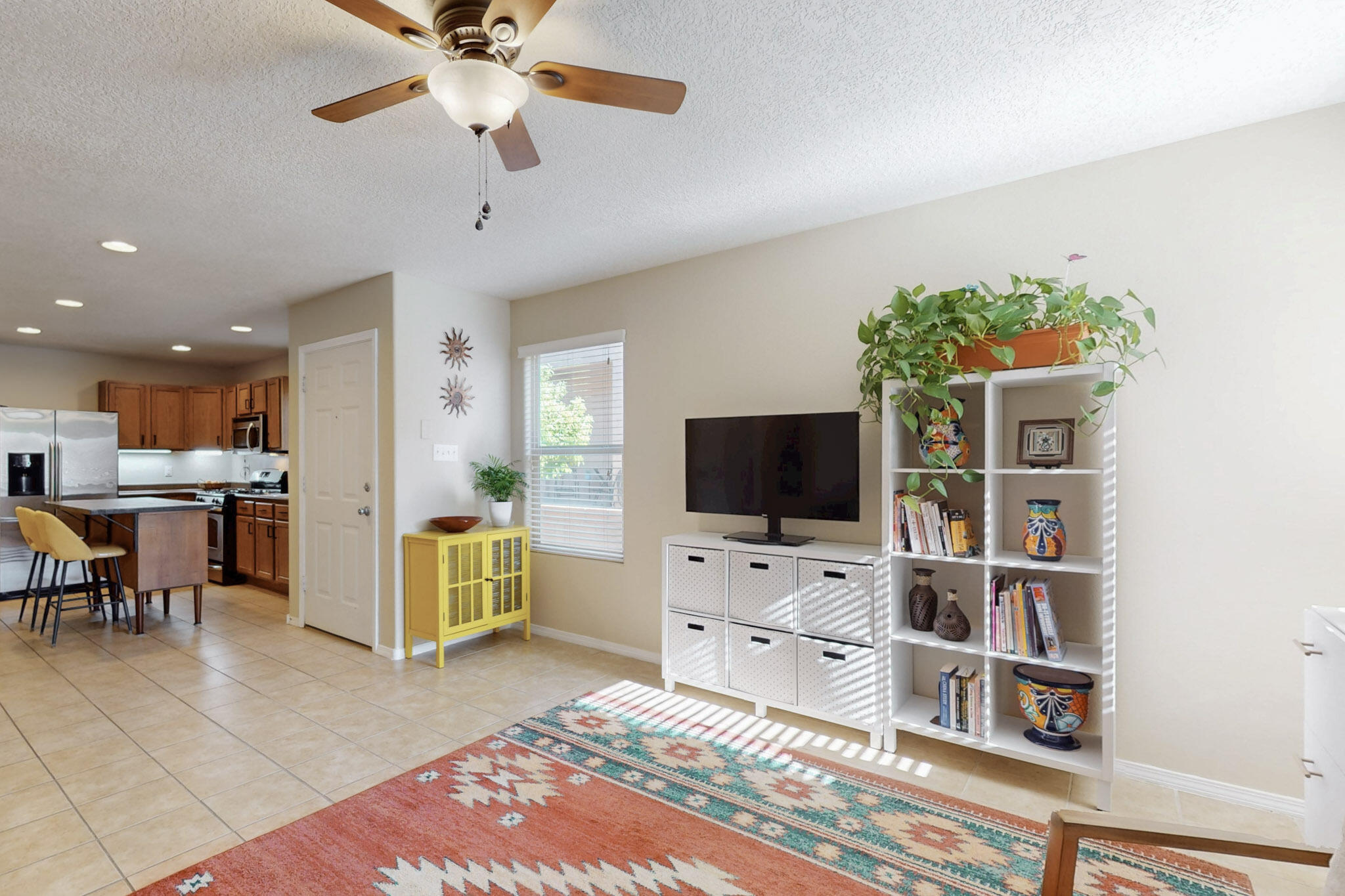 2242 CORTINA Loop SE