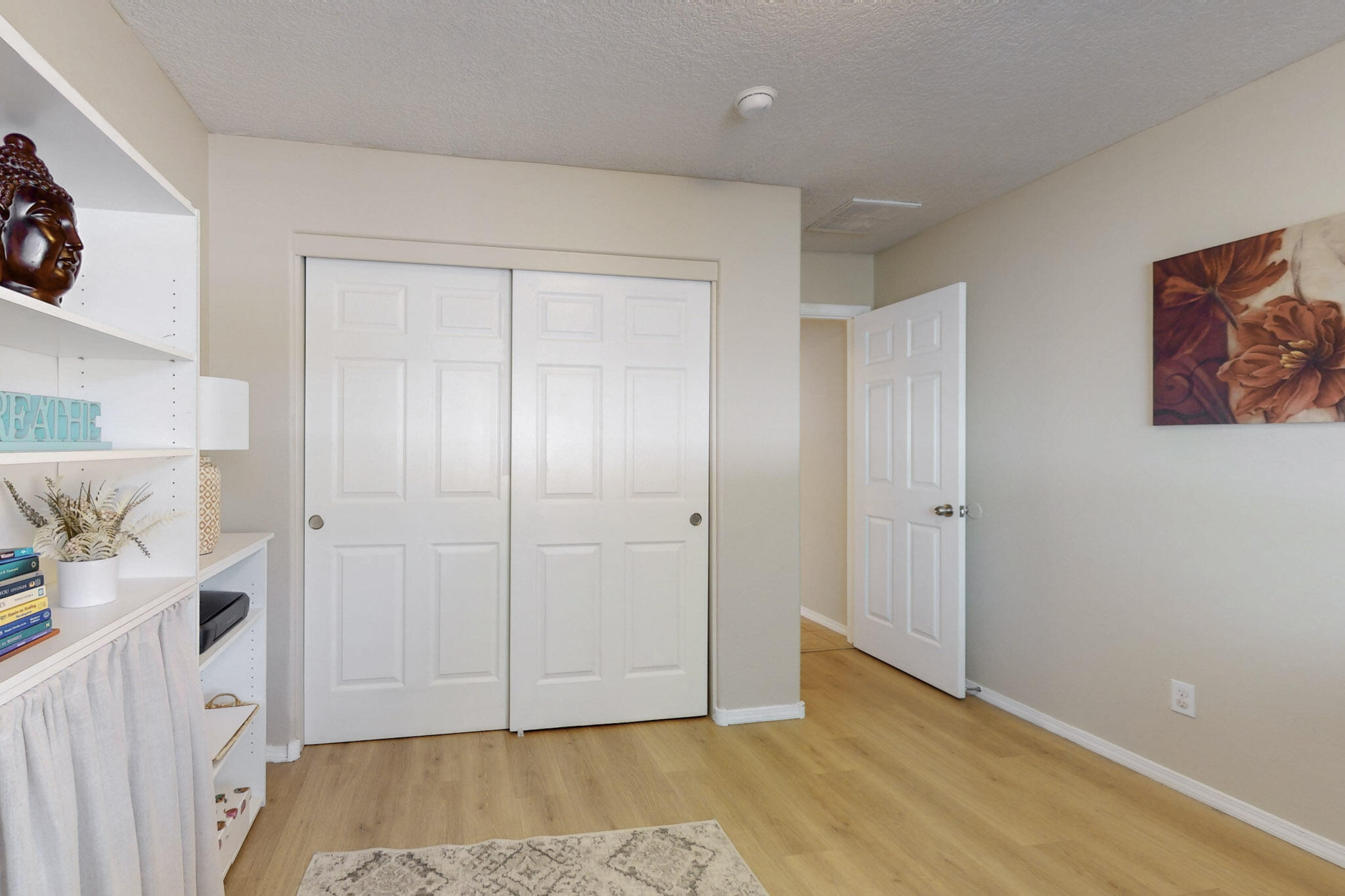 2242 CORTINA Loop SE