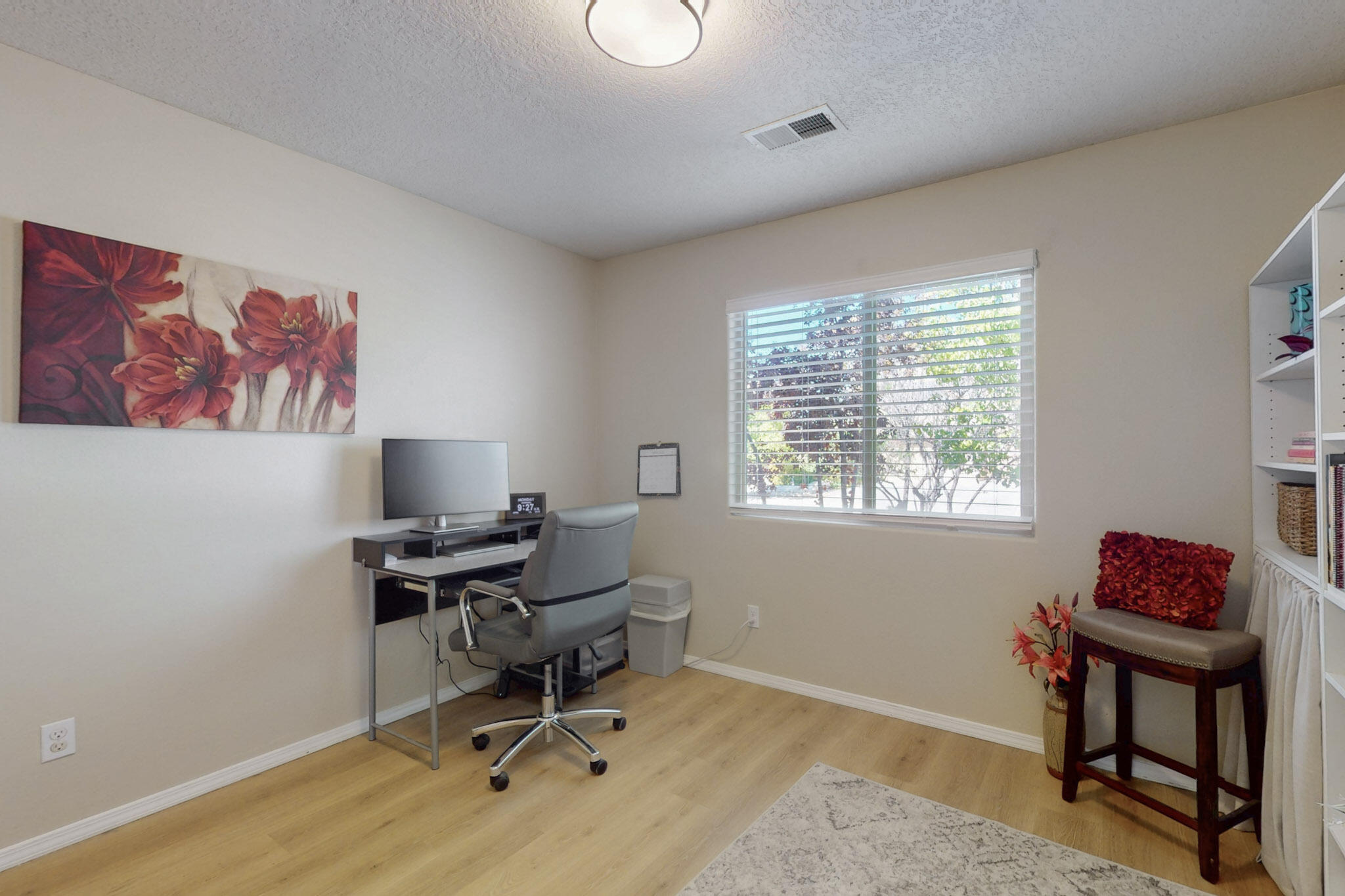 2242 CORTINA Loop SE