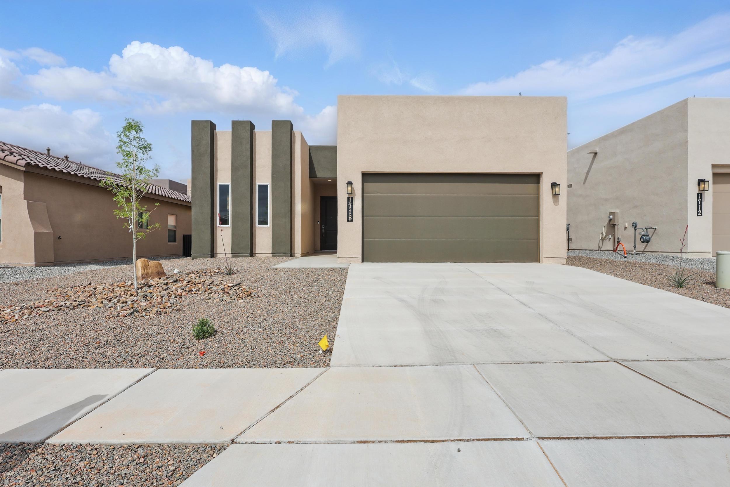 1718 TESORO Loop NW