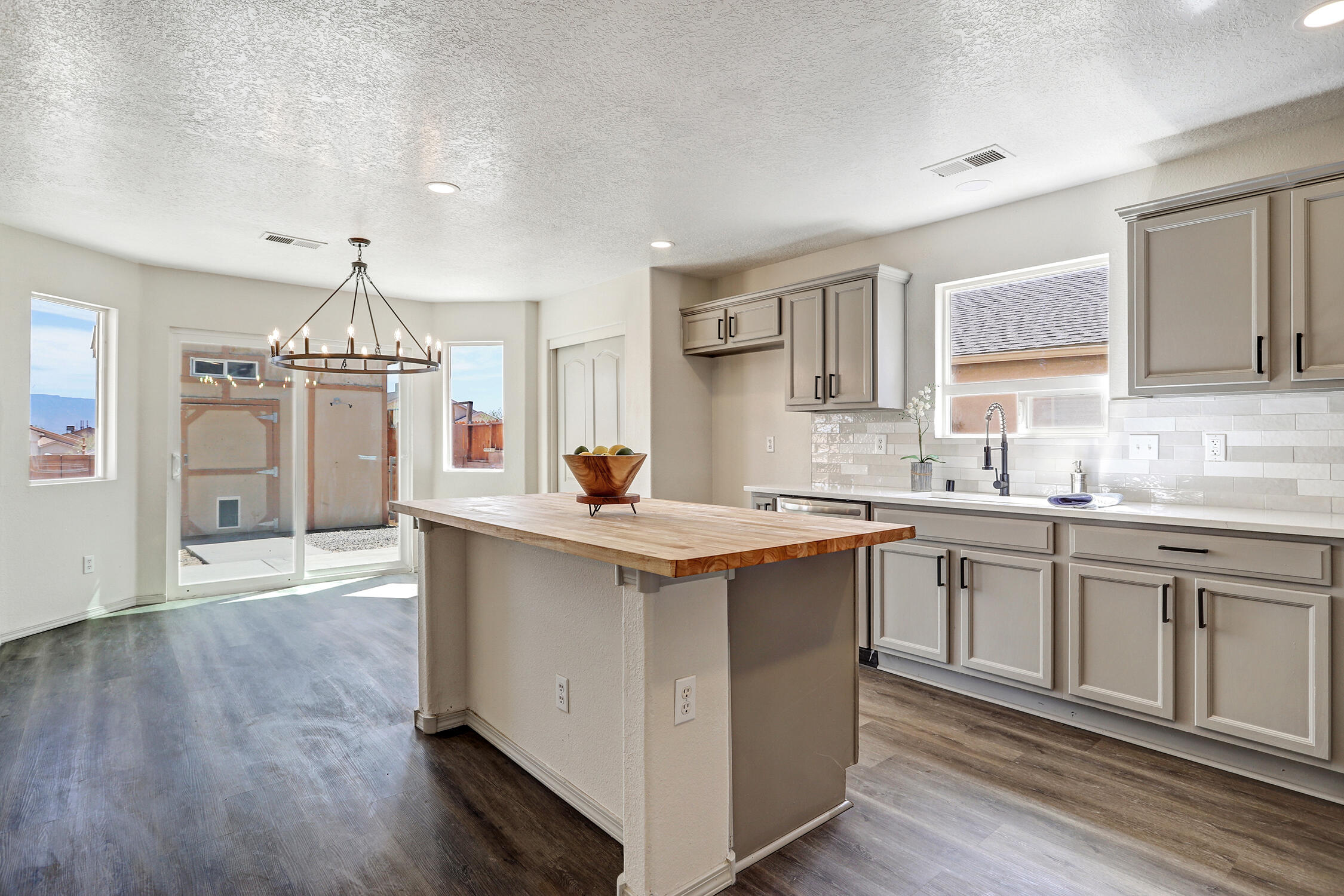 2600 BLUE SKY Street SW