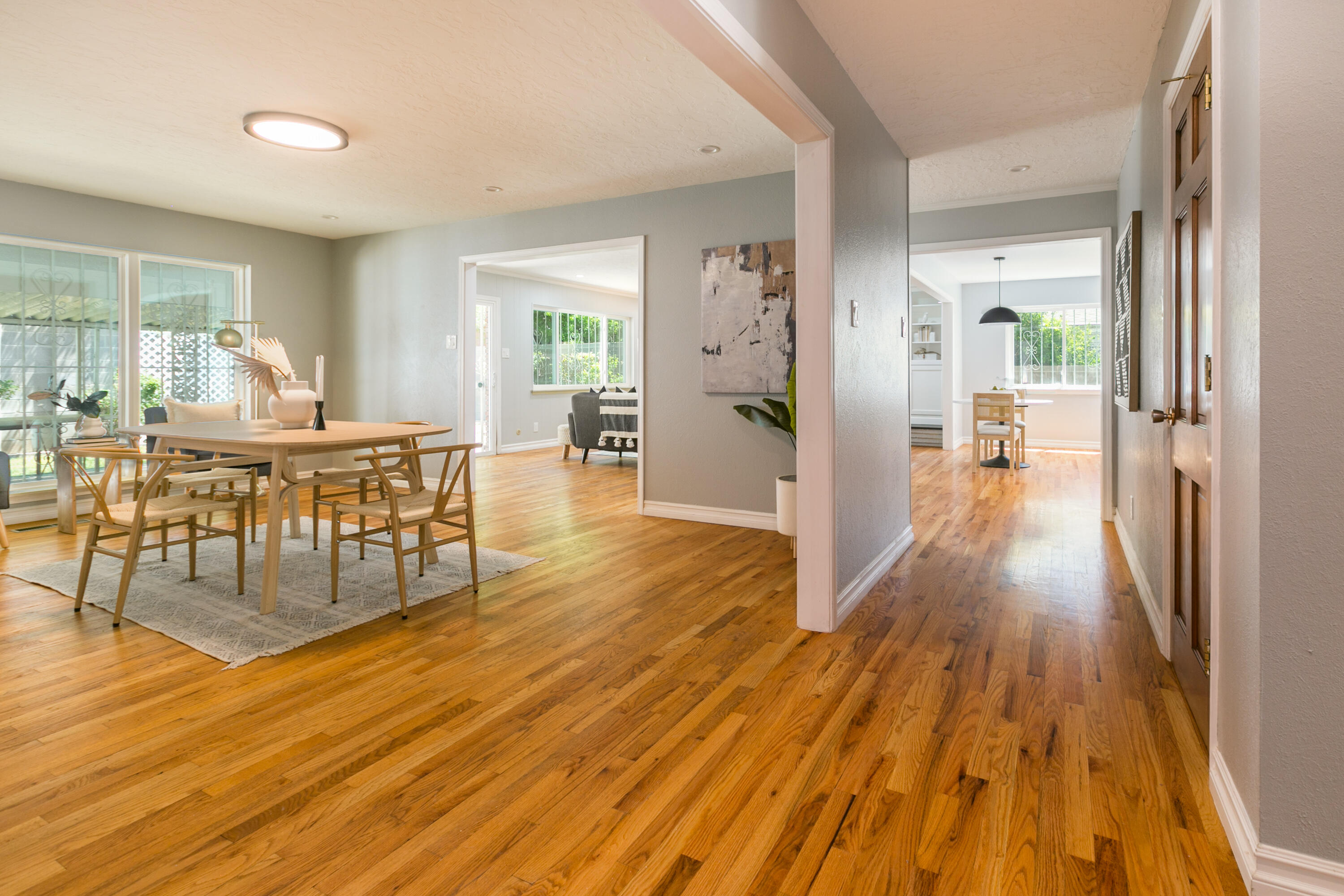 2908 INDIANA Street NE