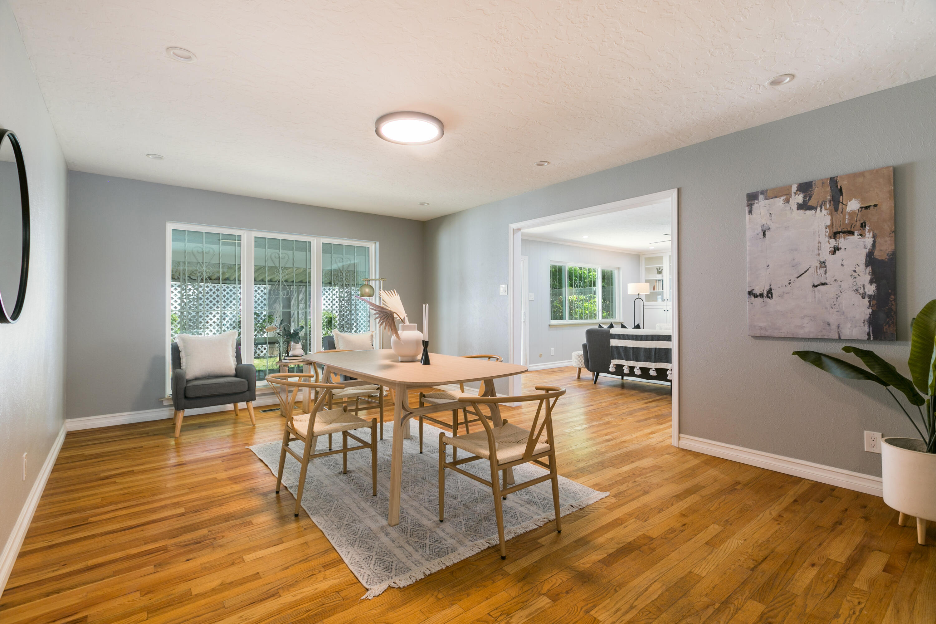 2908 INDIANA Street NE