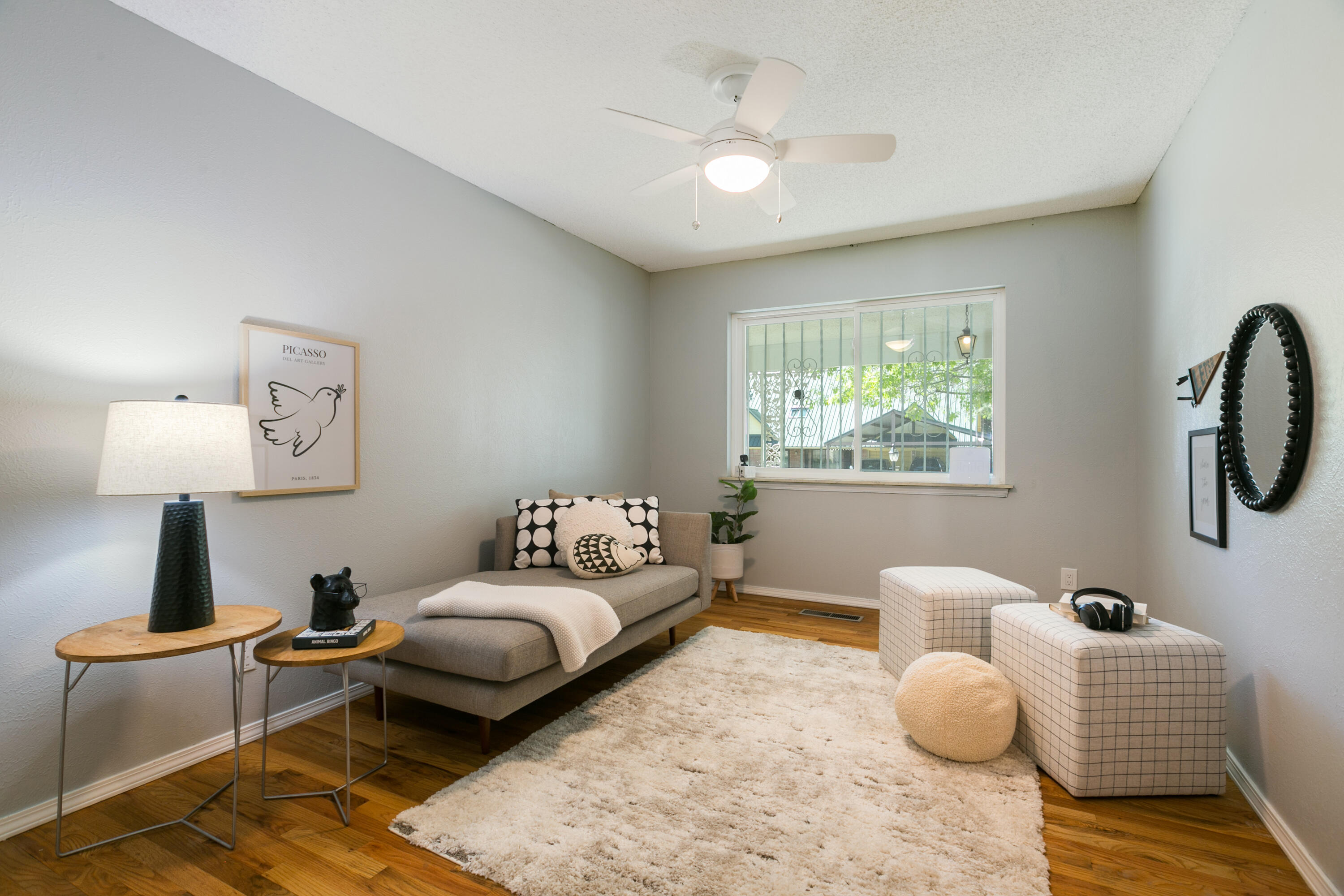 2908 INDIANA Street NE