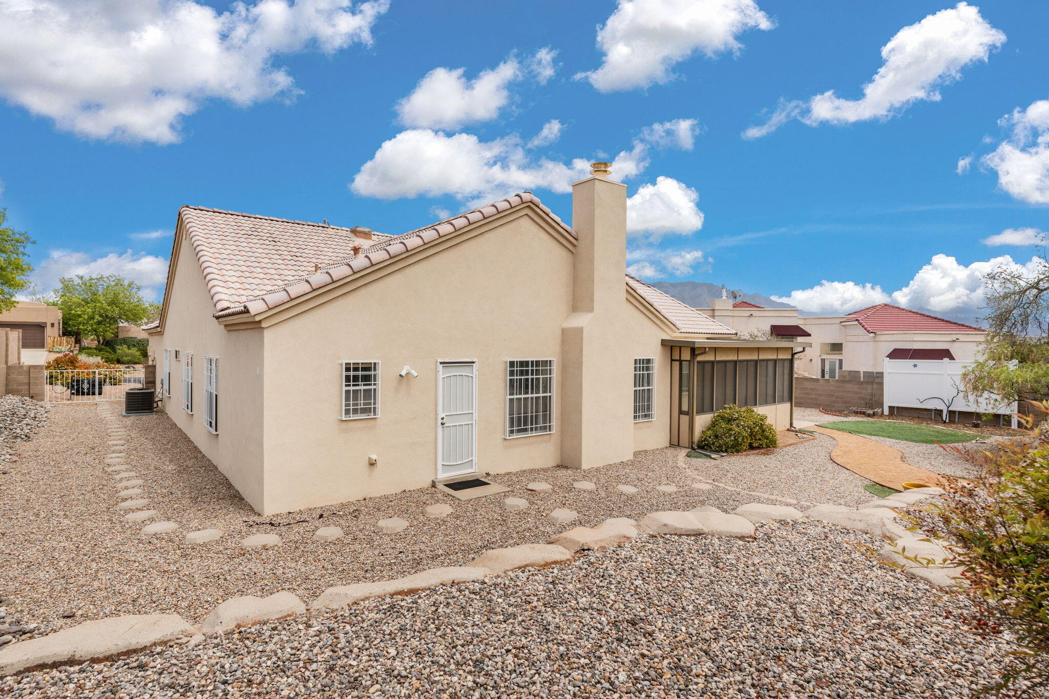 2105 GILA RIVER Road NE