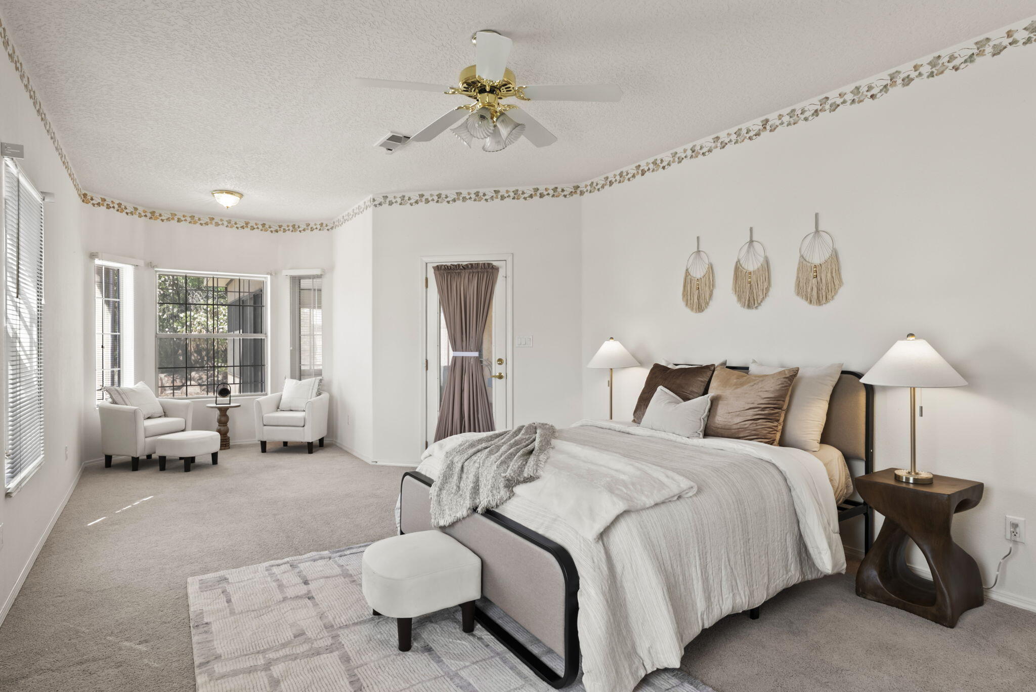 2105 GILA RIVER Road NE