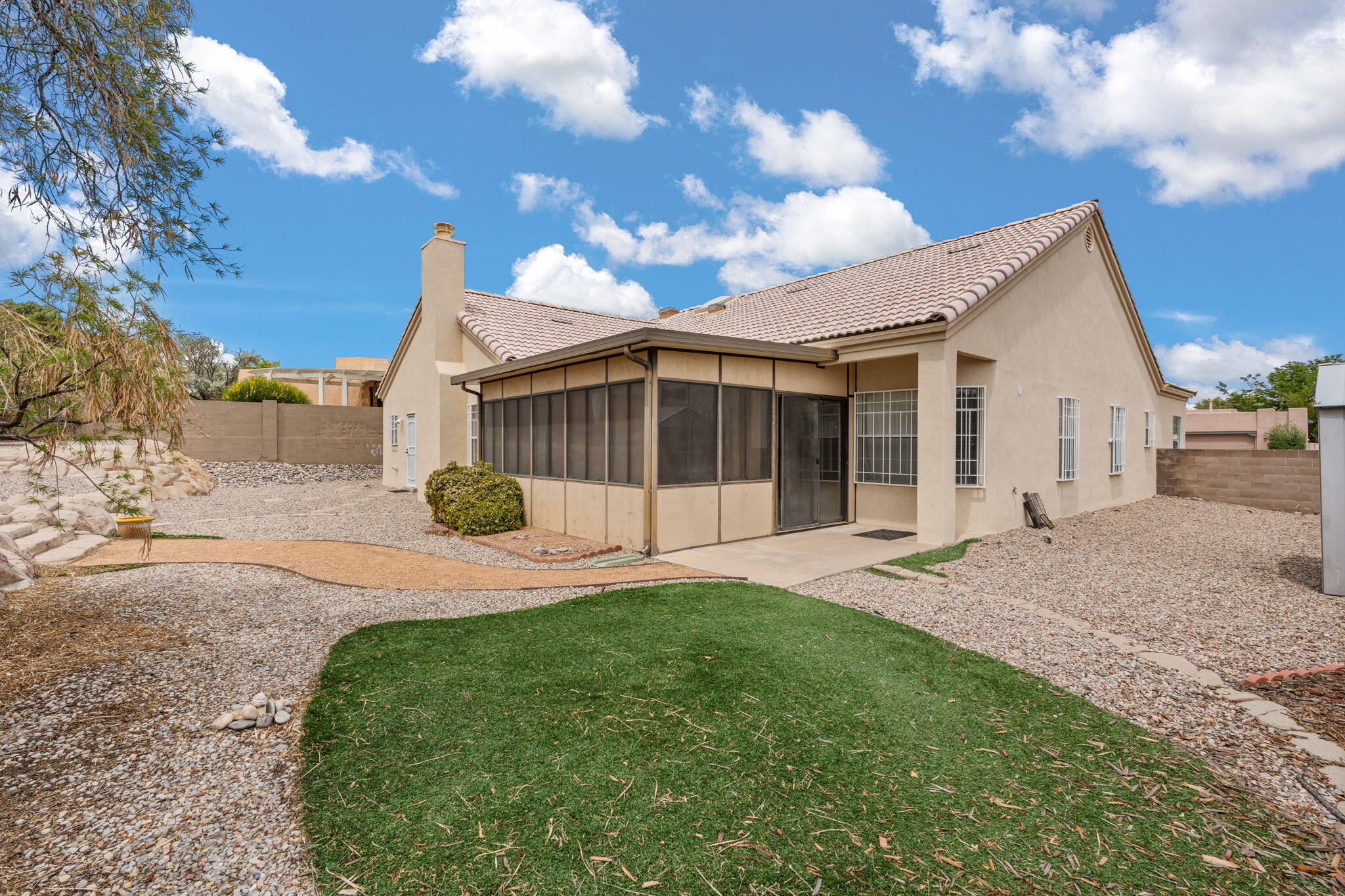 2105 GILA RIVER Road NE