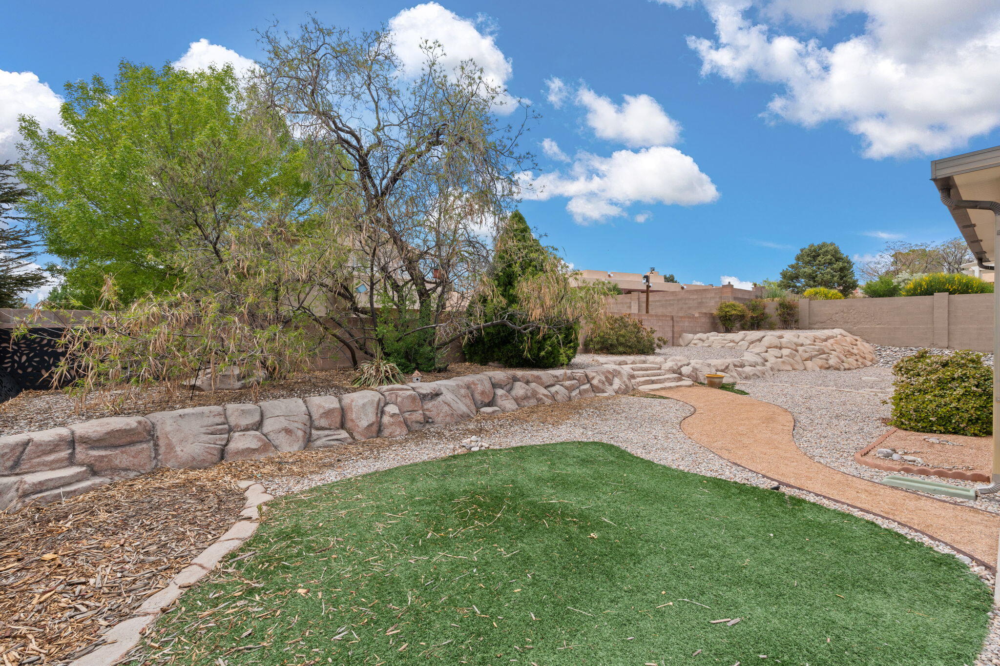 2105 GILA RIVER Road NE