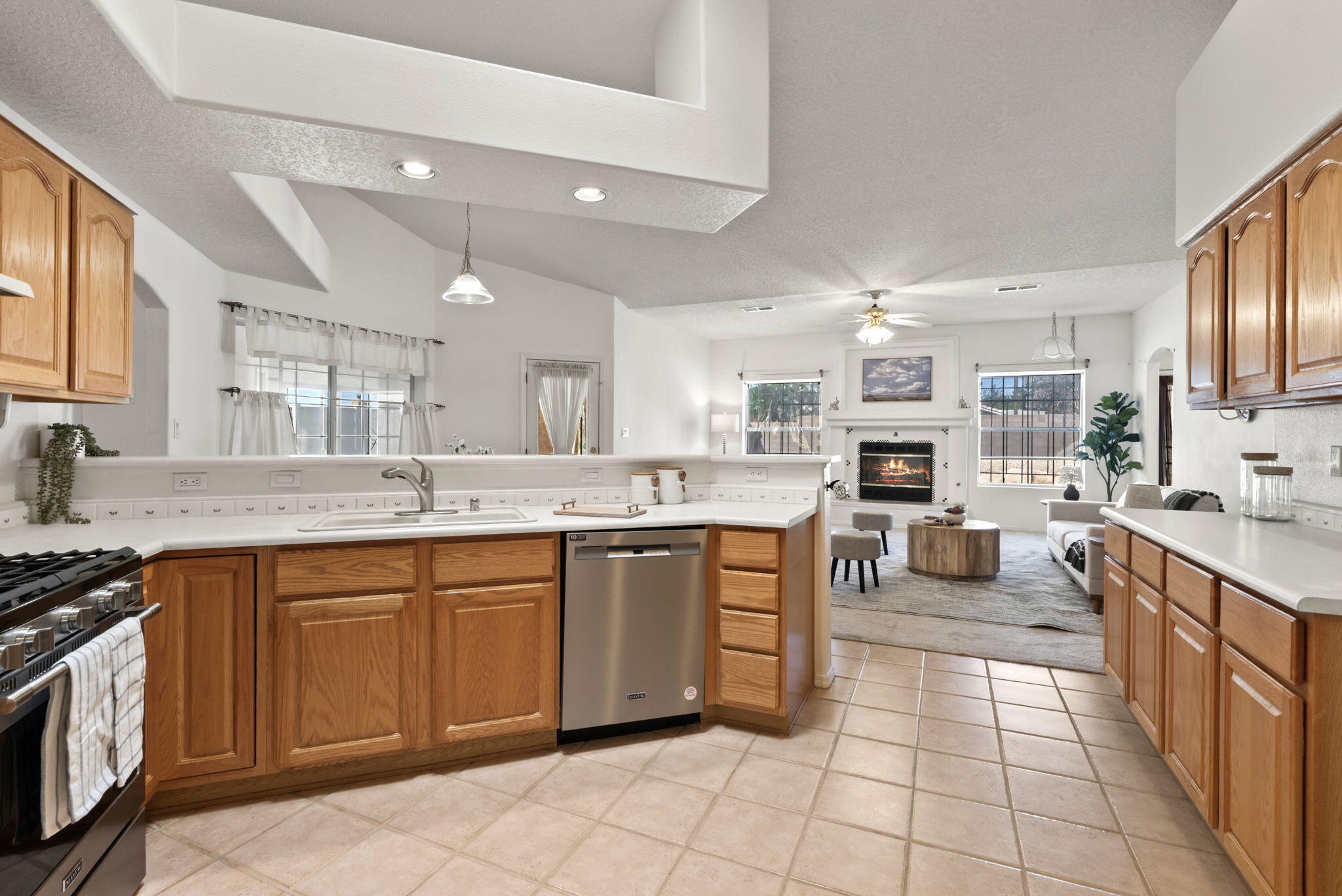 2105 GILA RIVER Road NE