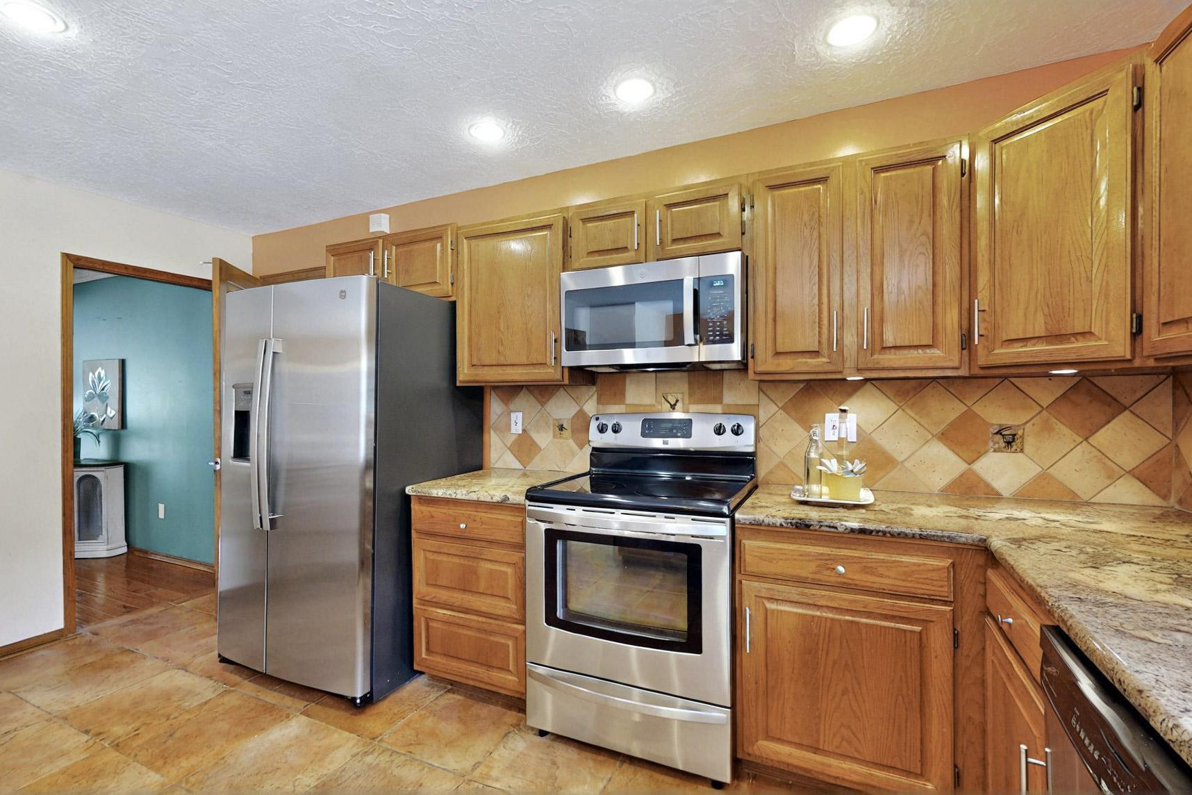 13617 REBONITO Court NE