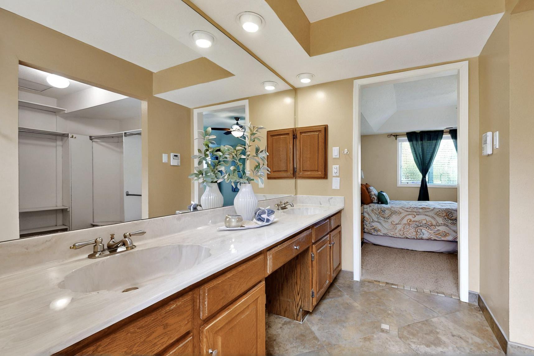 13617 REBONITO Court NE