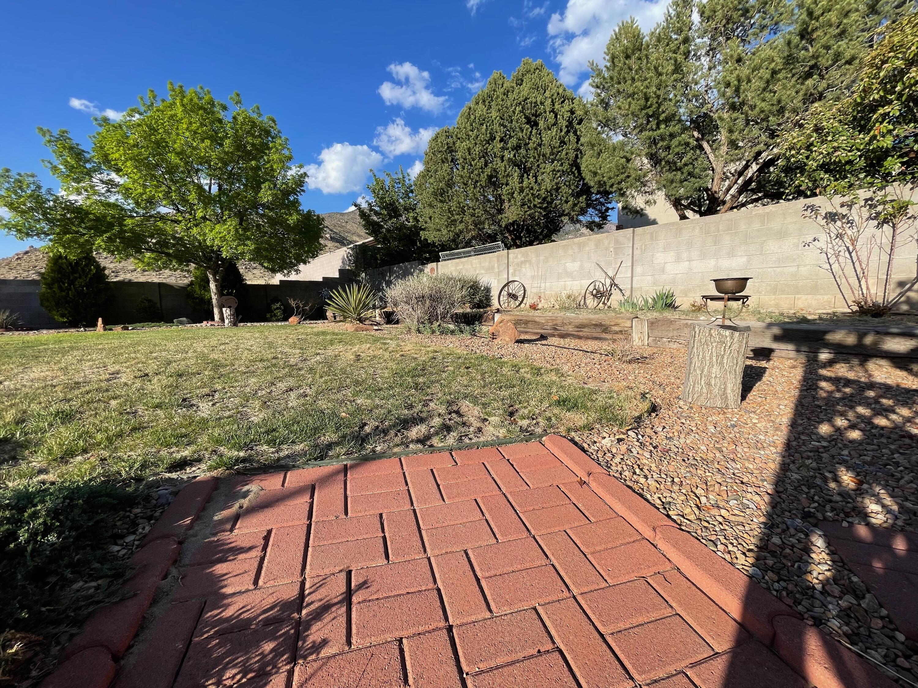 13617 REBONITO Court NE