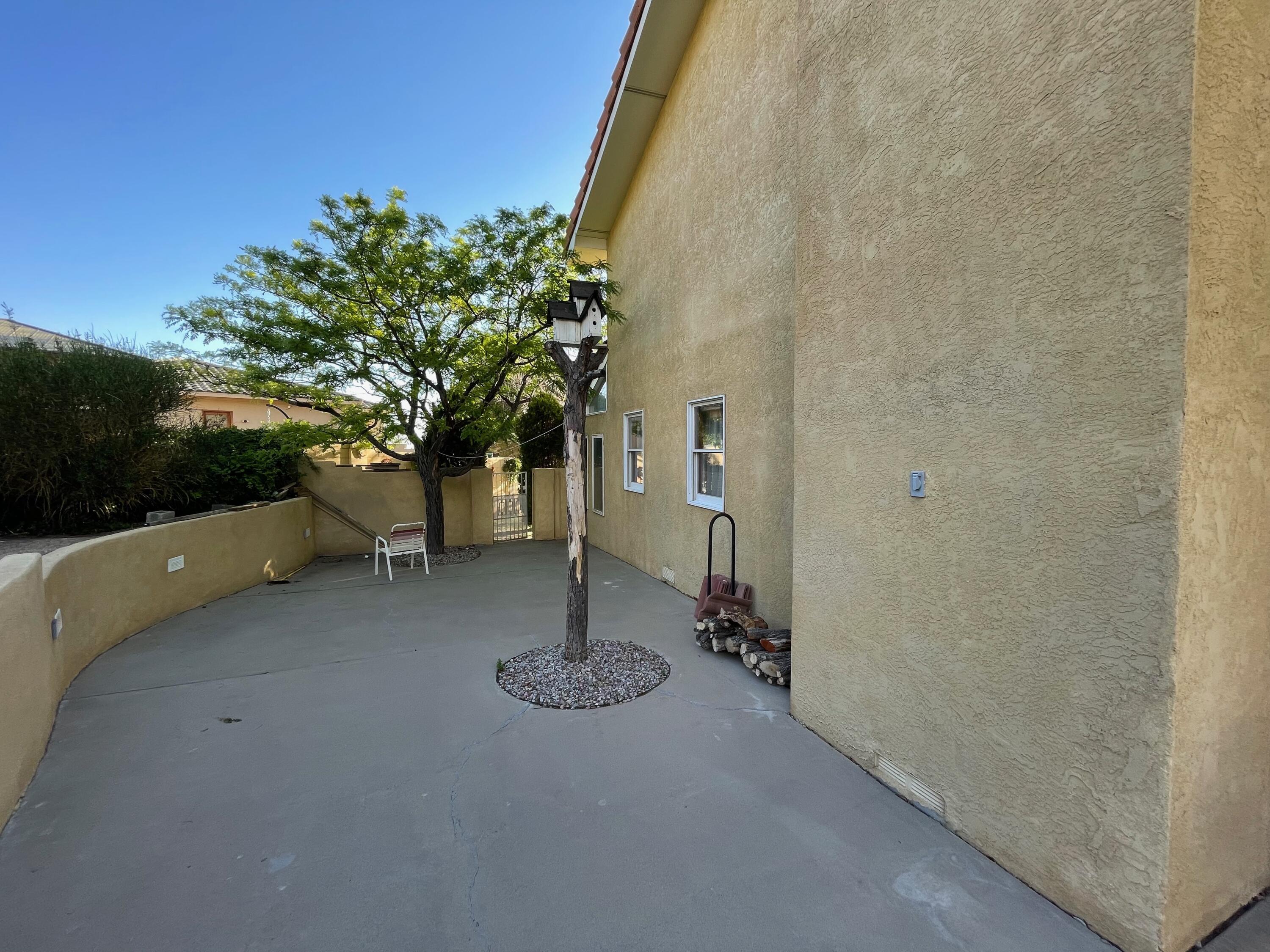 13617 REBONITO Court NE