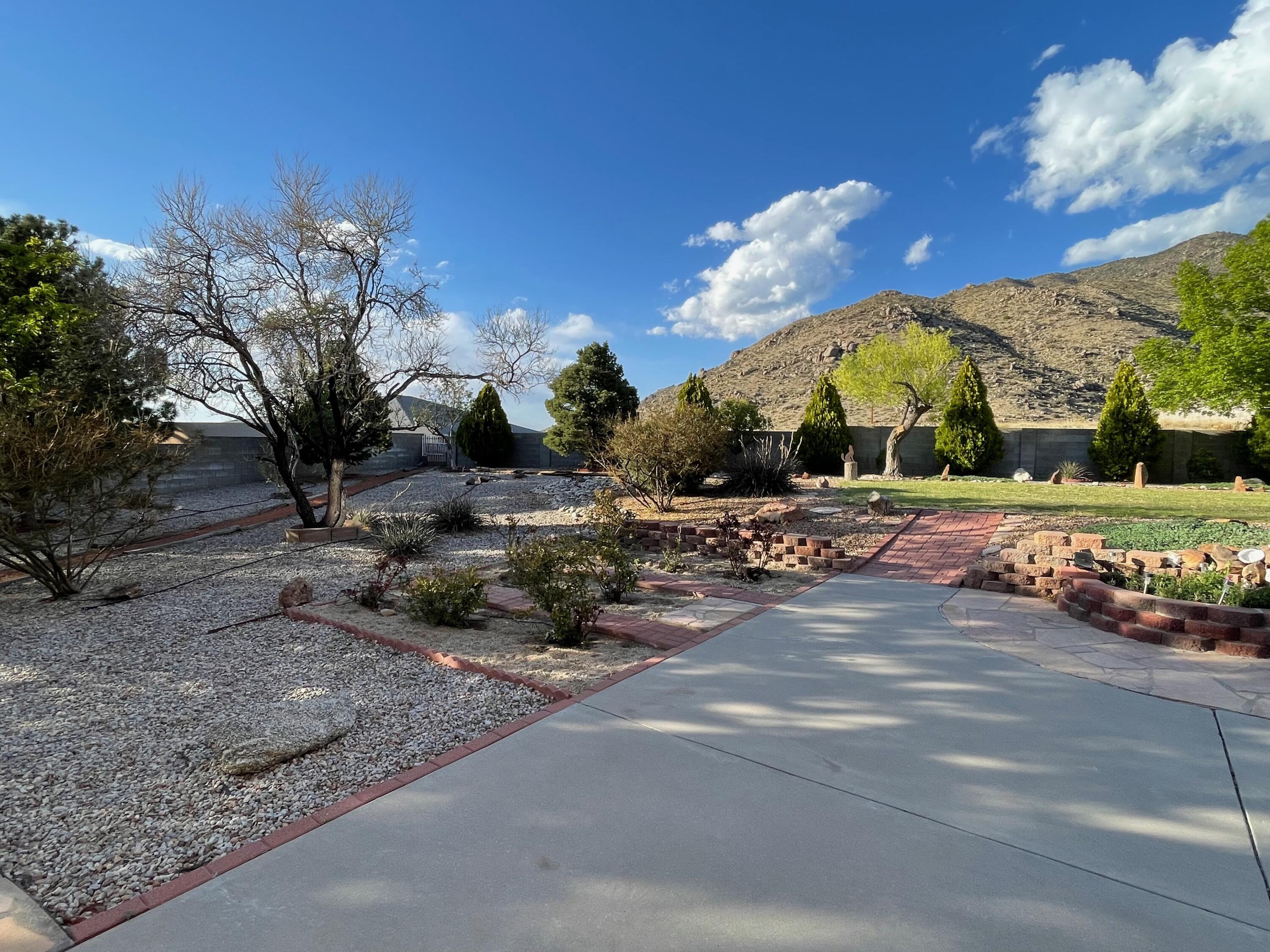 13617 REBONITO Court NE