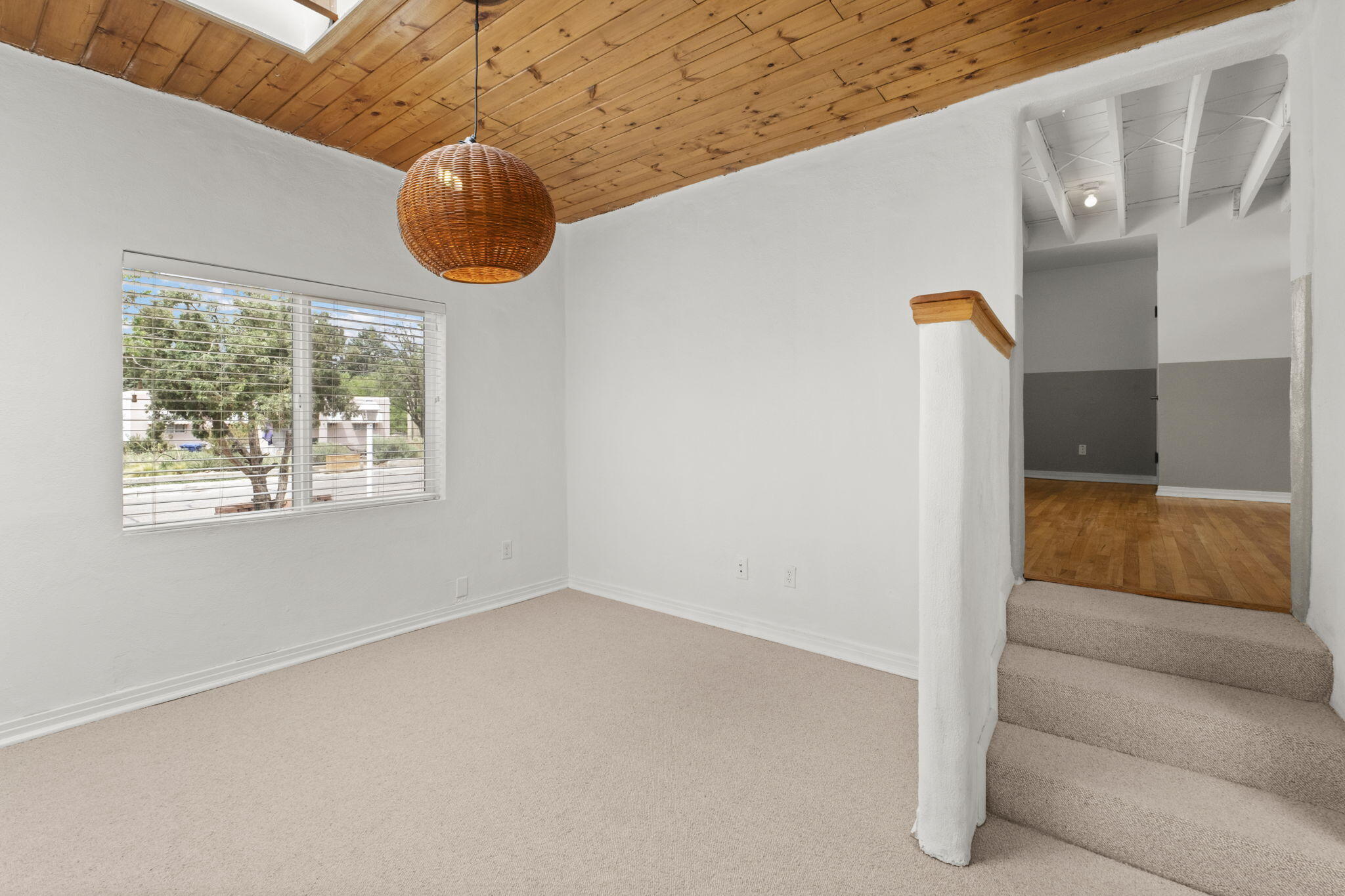 3036 SAN RAFAEL Avenue SE